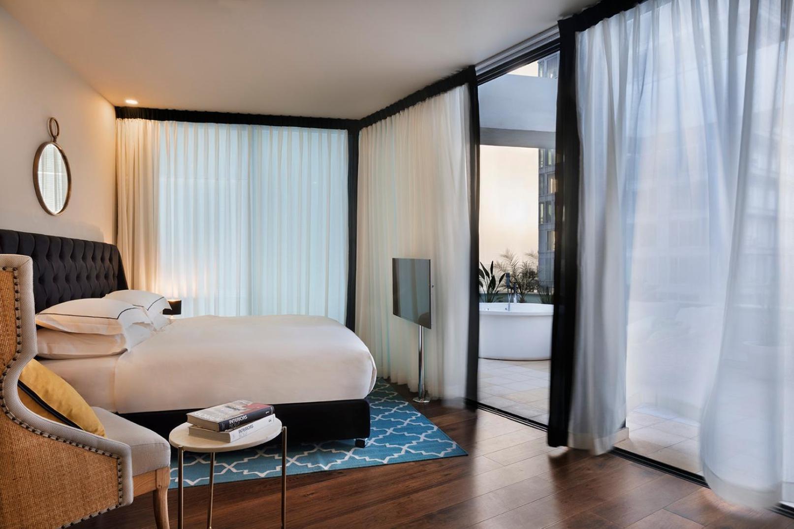 Terrace Room Outdoor Jacuzzi