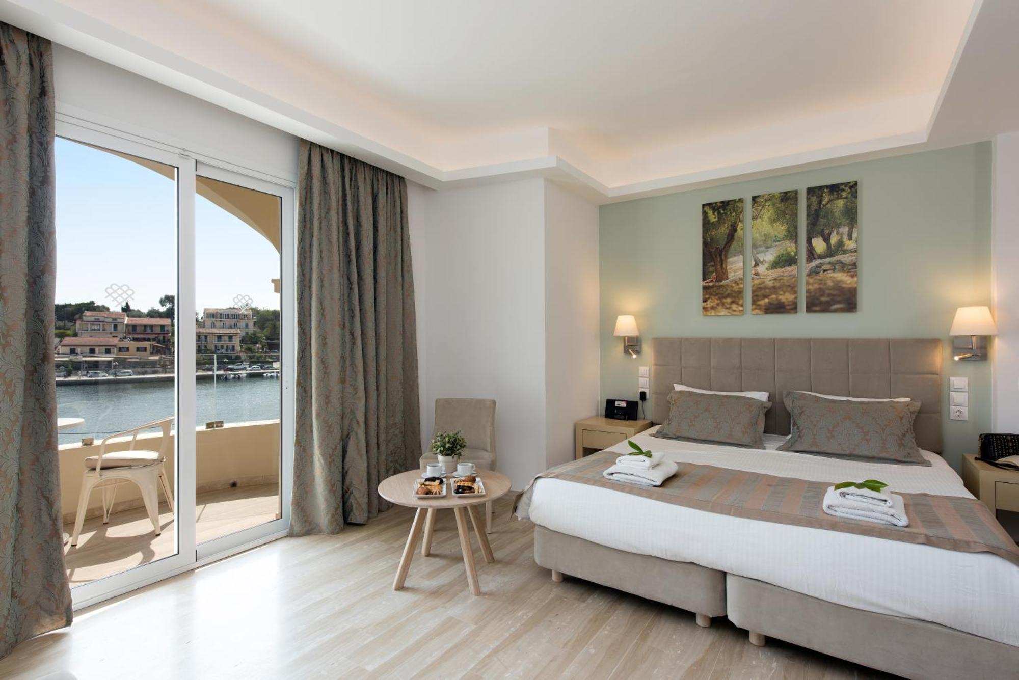 Double Room Extra Bed Sea View