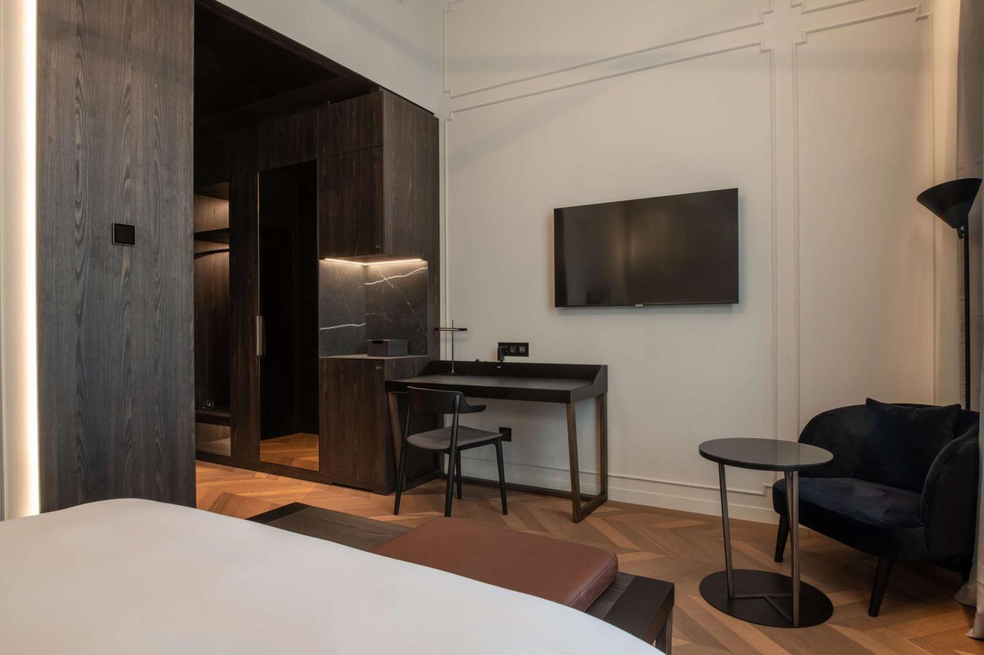 Collection Superior Room