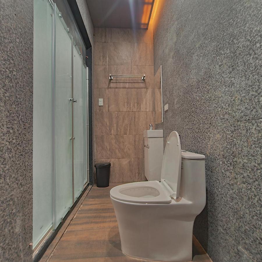 Single Room with Private Bathroom