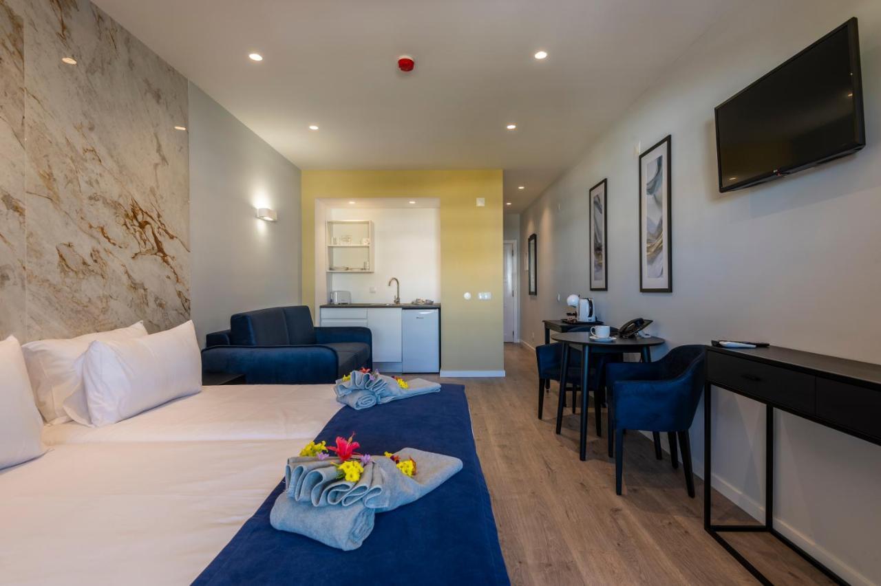 Superior Double or Twin Room,1469271491:JPEG