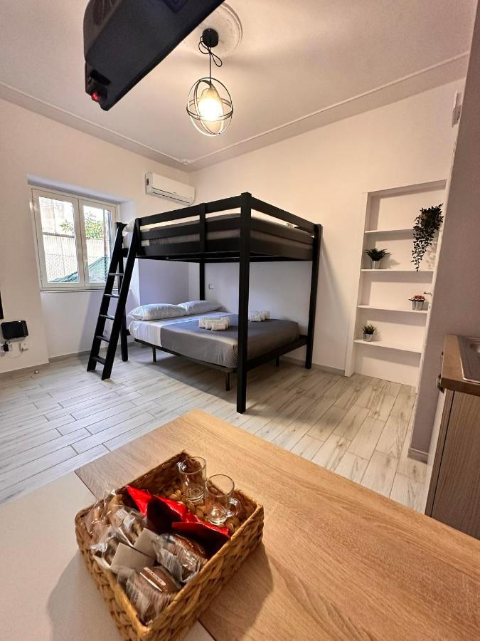 Quadruple Room Private Bathroom