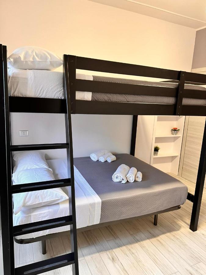 Quadruple Room Private Bathroom