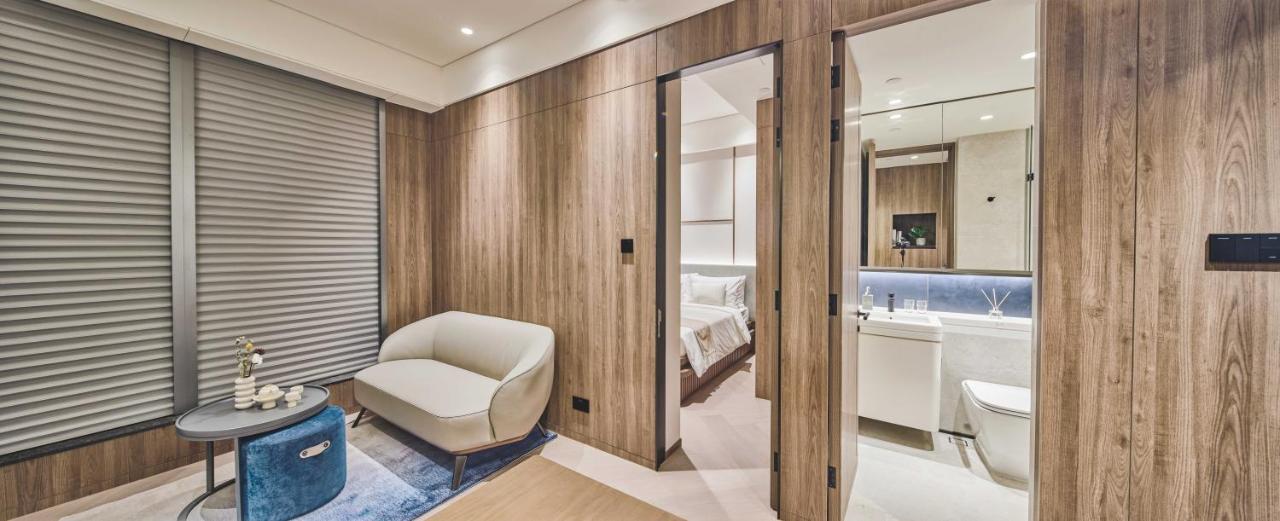 Deluxe Harbour View Two Bedroom