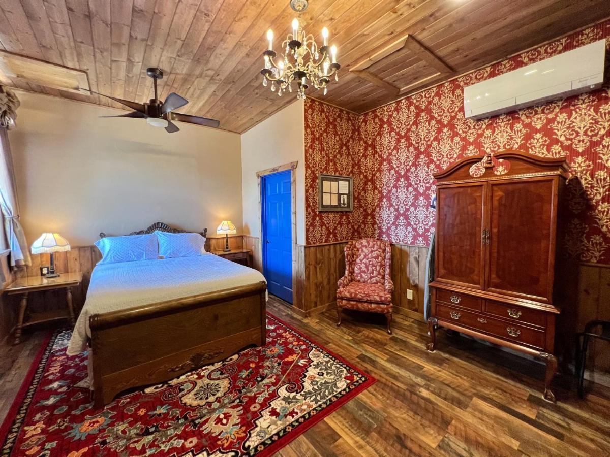 Standard Queen Room,1590669753:JPEG
