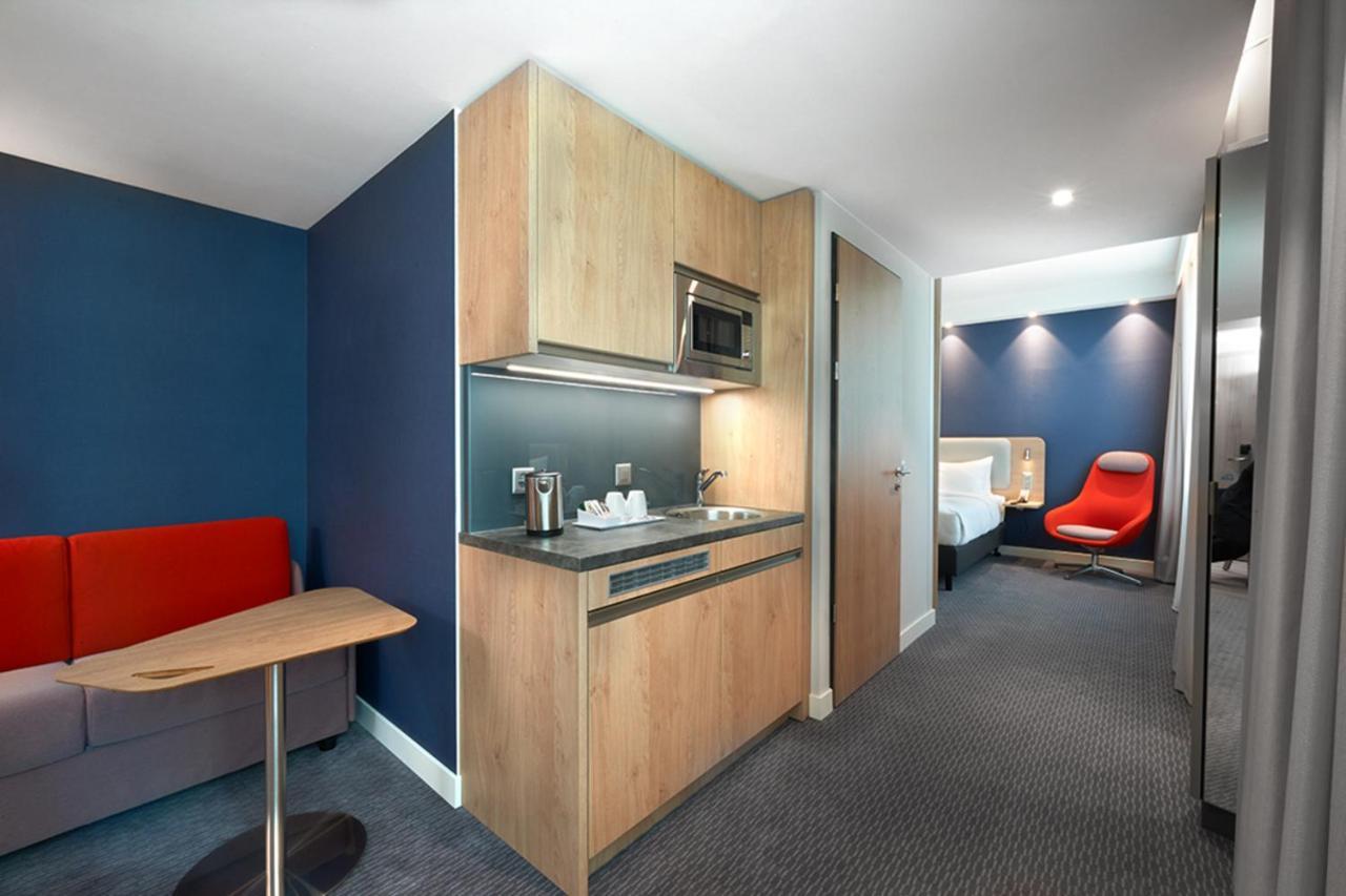 Suite Lit Queen-Size avec Canapé-Lit