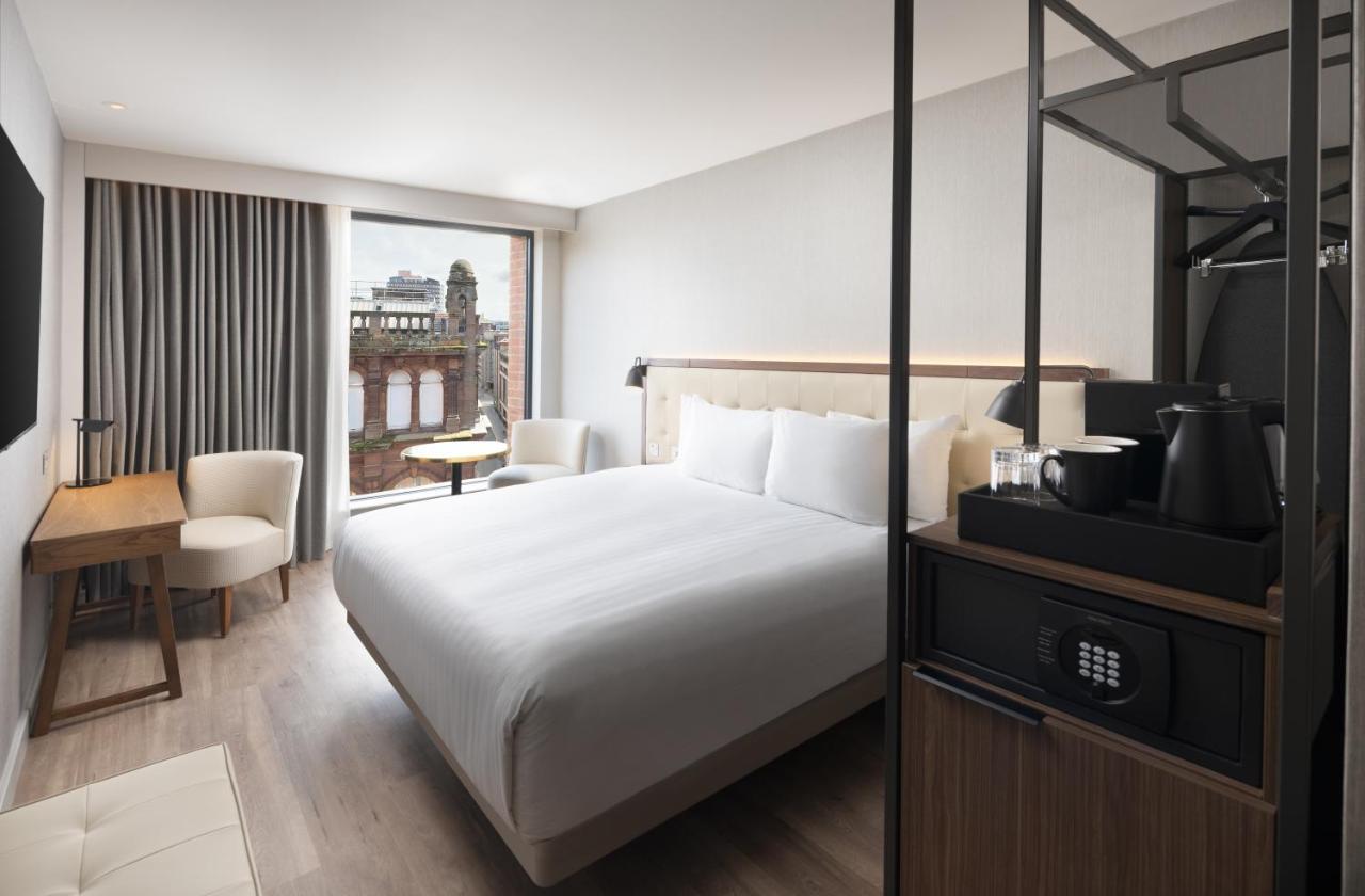 Executive King Room,1543405618:JPEG