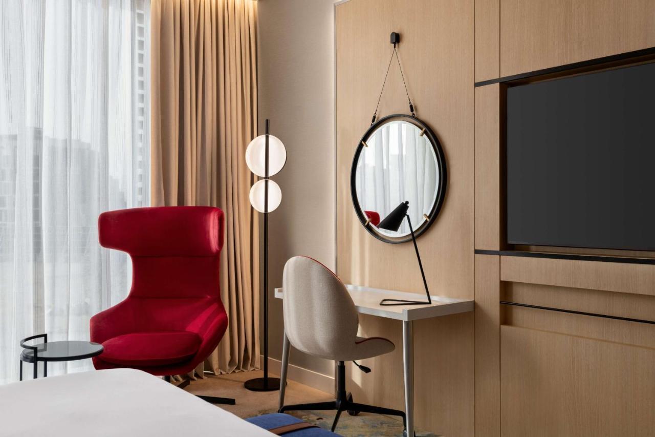 Executive Suite - Lounge Access,1487801230:JPEG