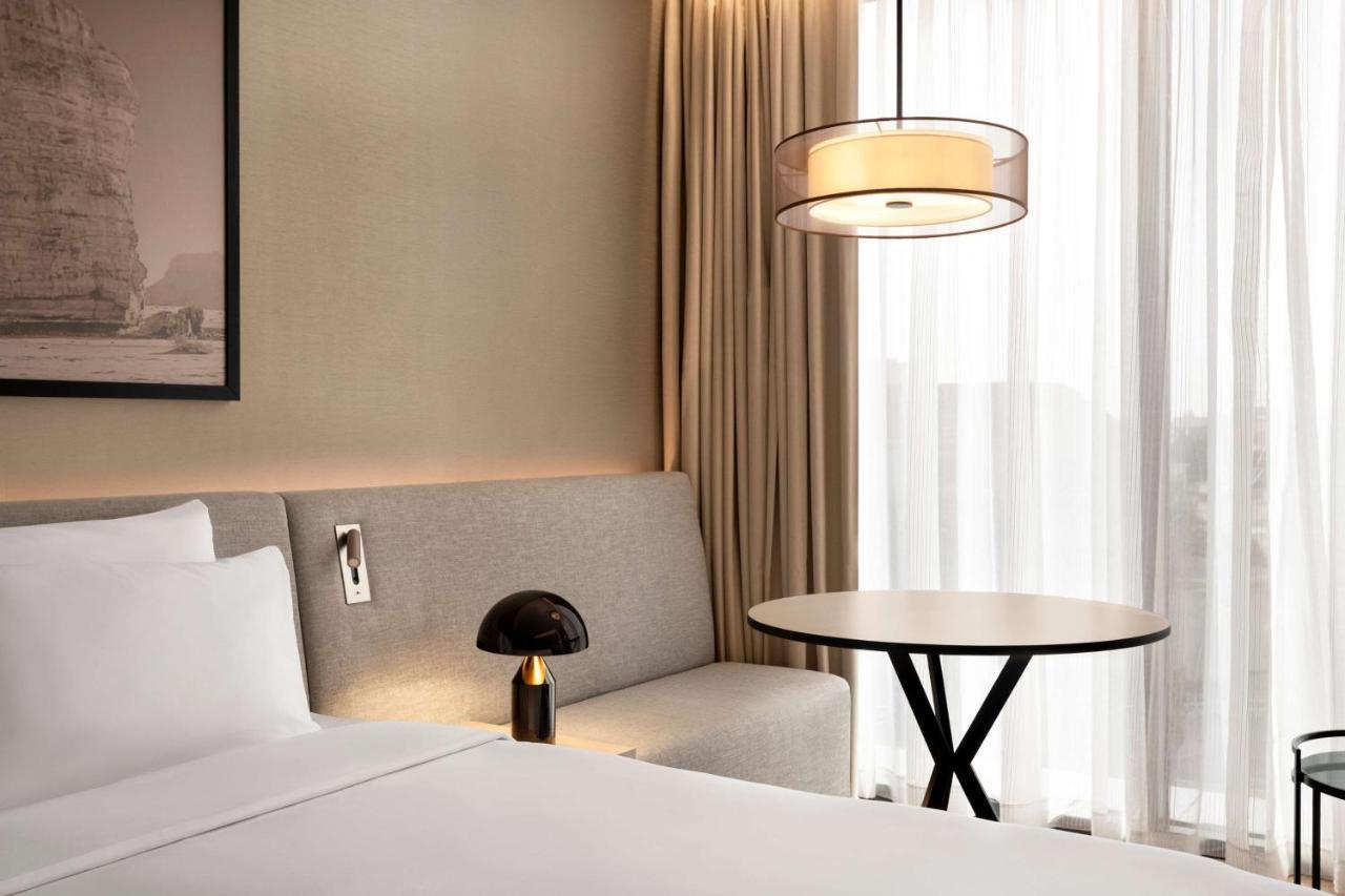 Standard Room,1487798674:JPEG