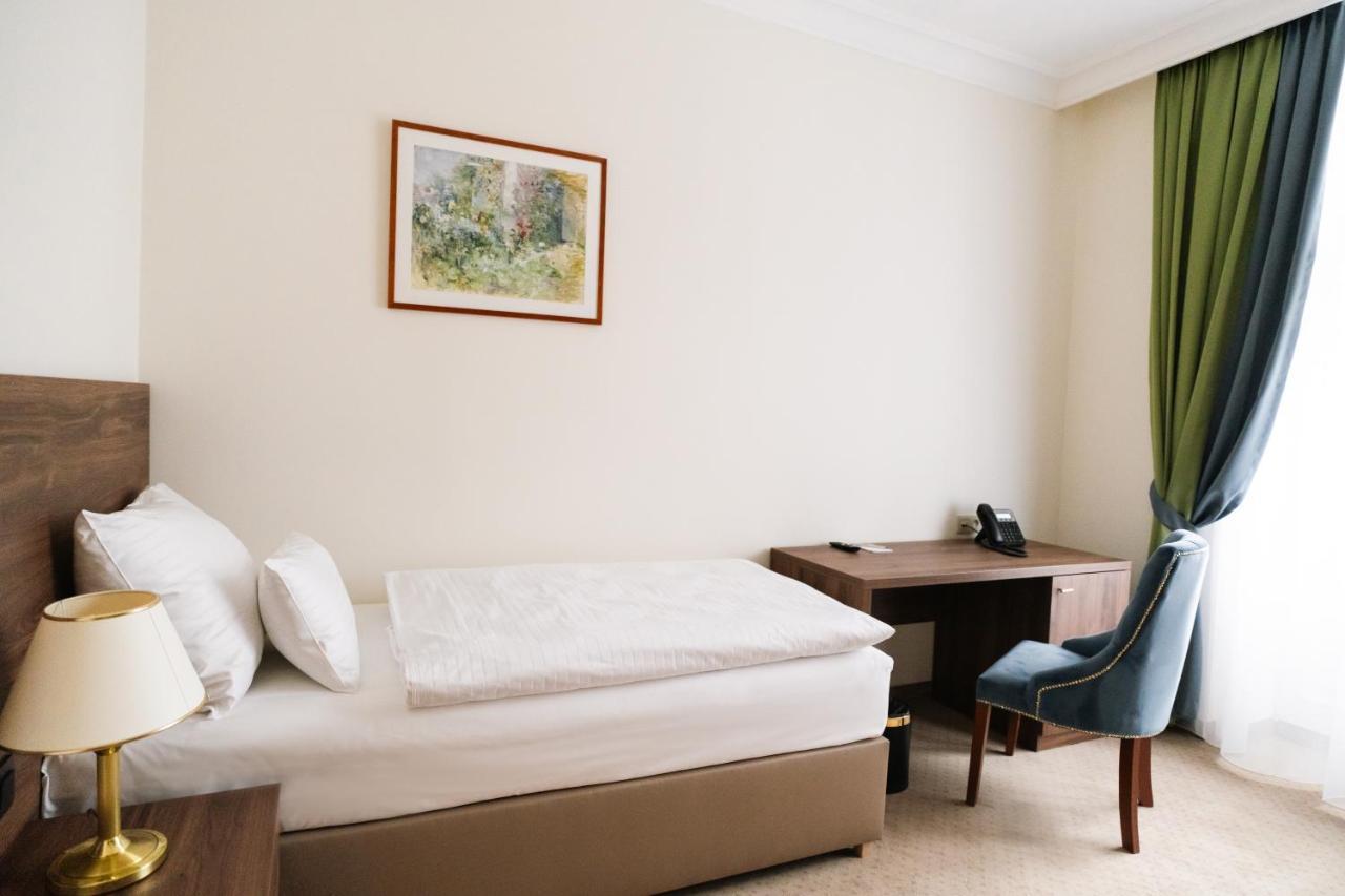 Superior Single Room Wellness Access
