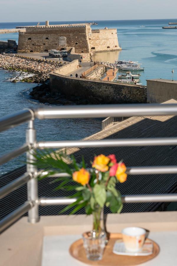 Double or Twin Room Sea View