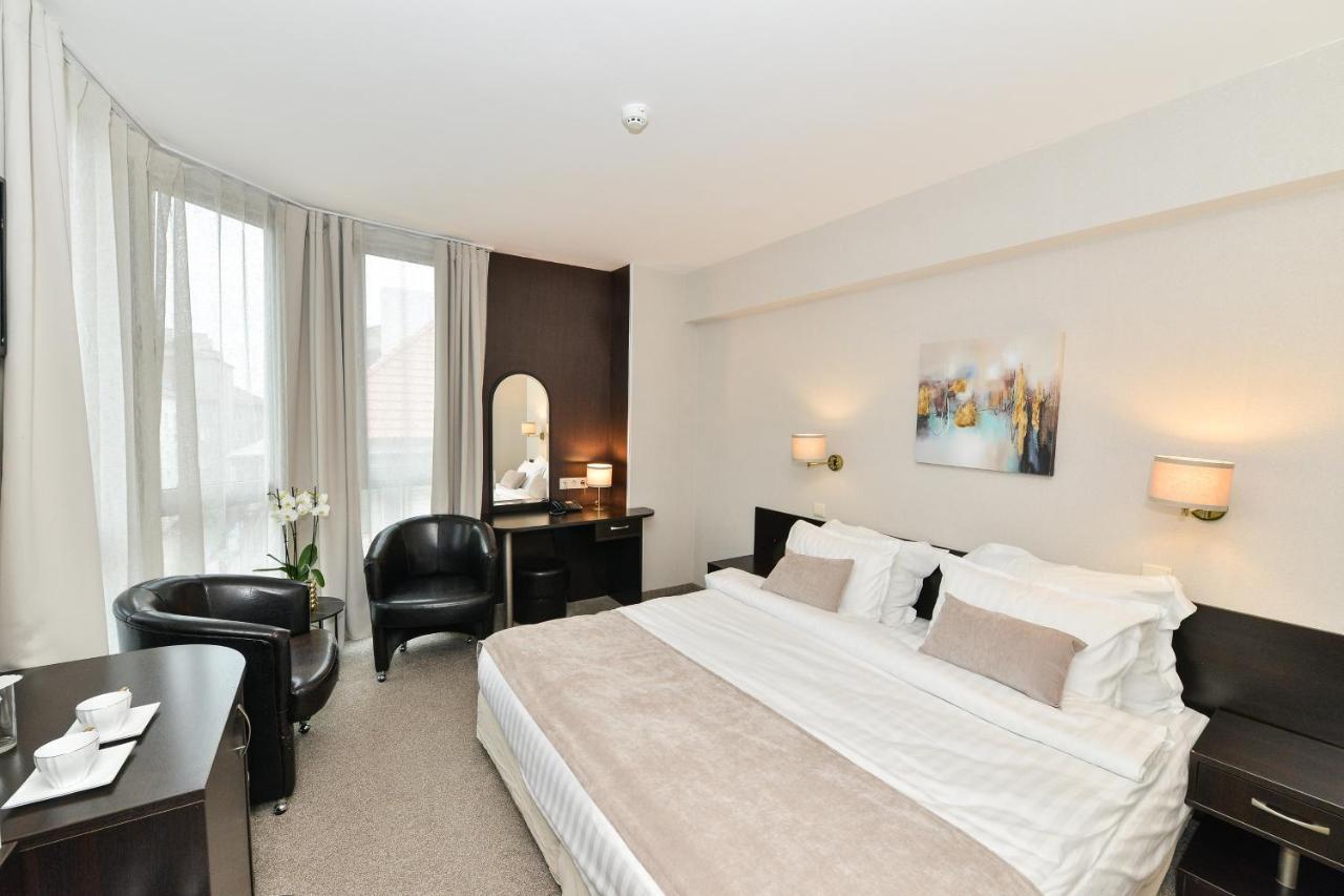 Superior Double Room Double Bed Non-Smoking