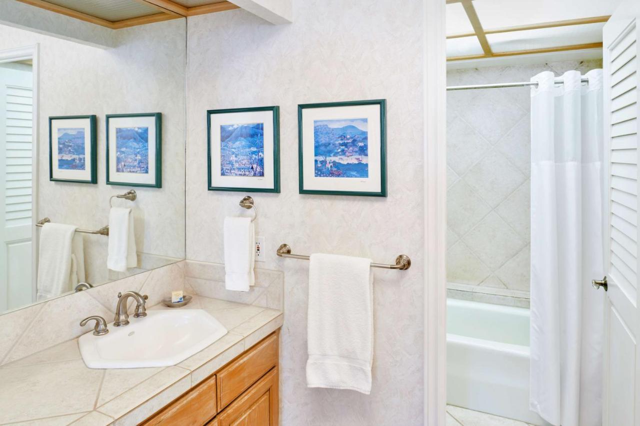 1-Bedroom 2-Bath Garden View Suite