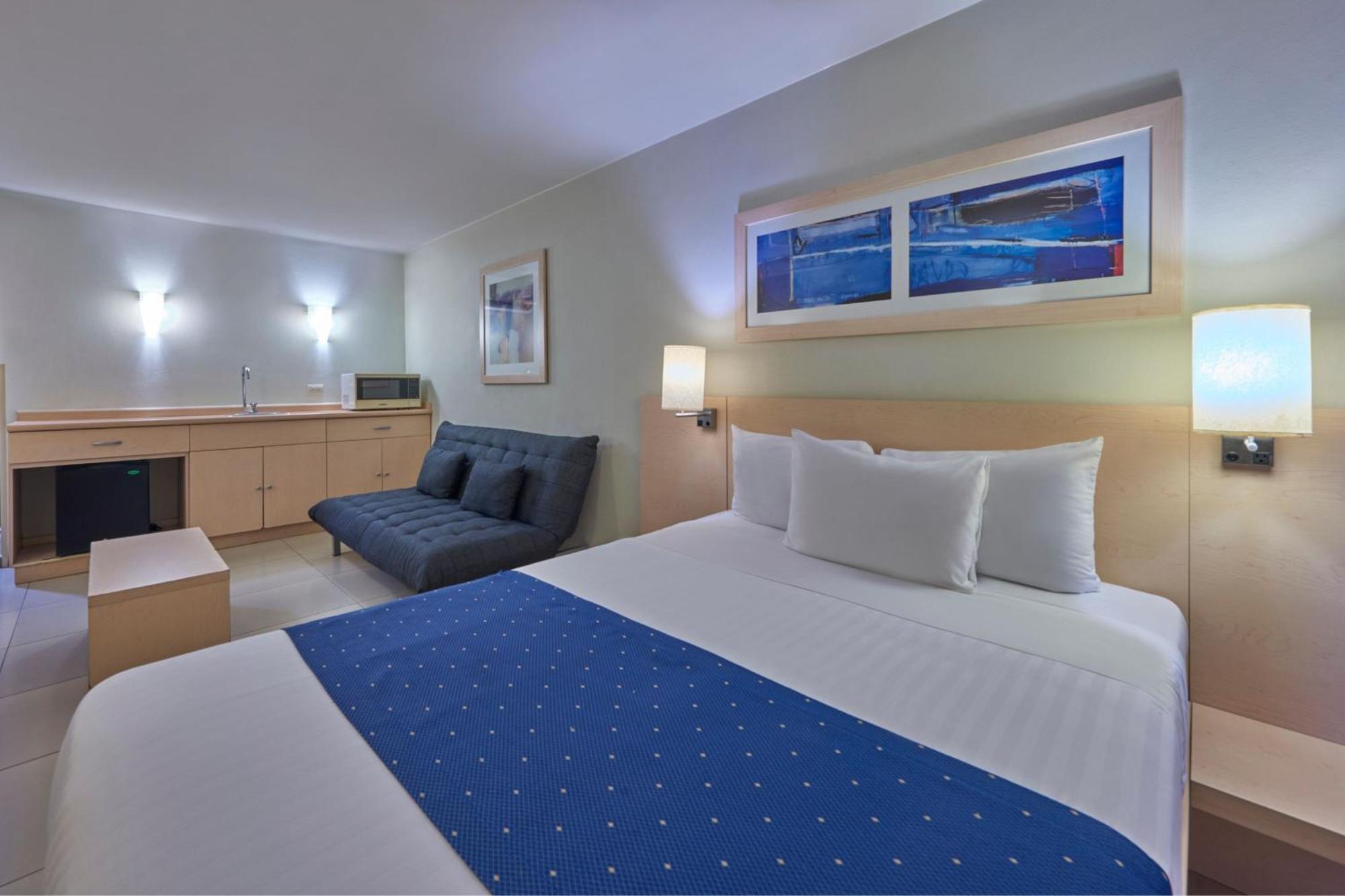 Queen Suite with Sofa Bed