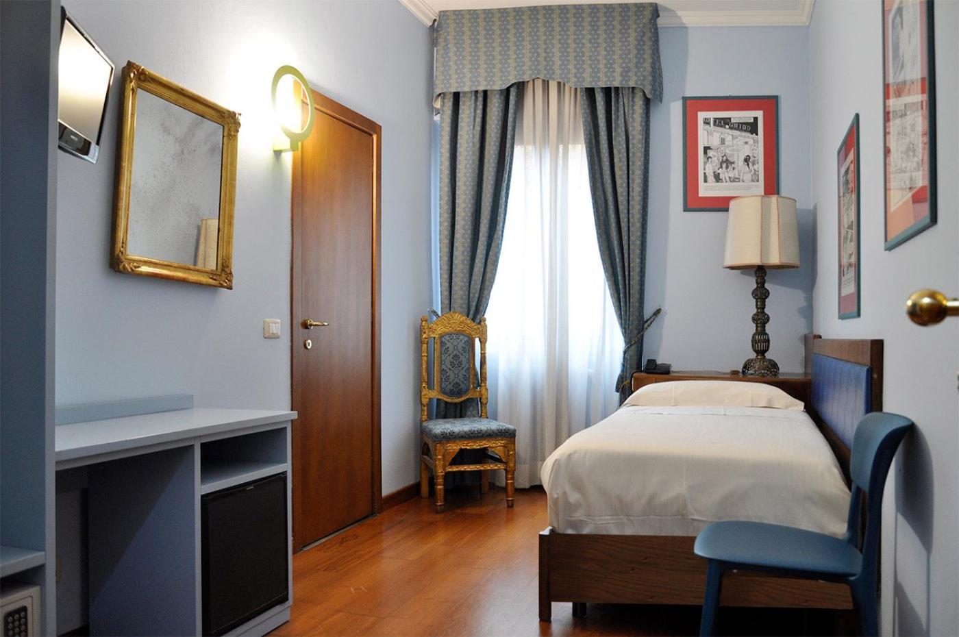 Small Single Room