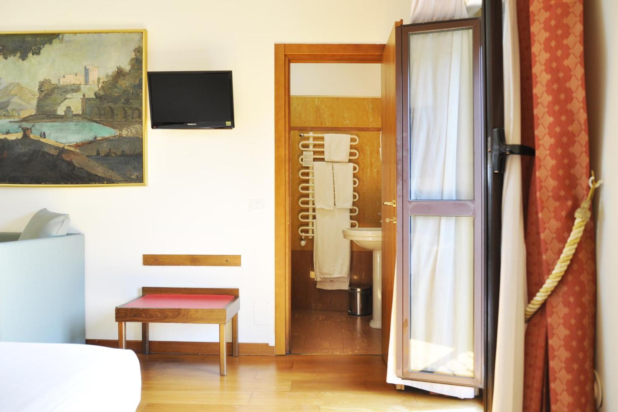 Double or Twin Room Extra Bed