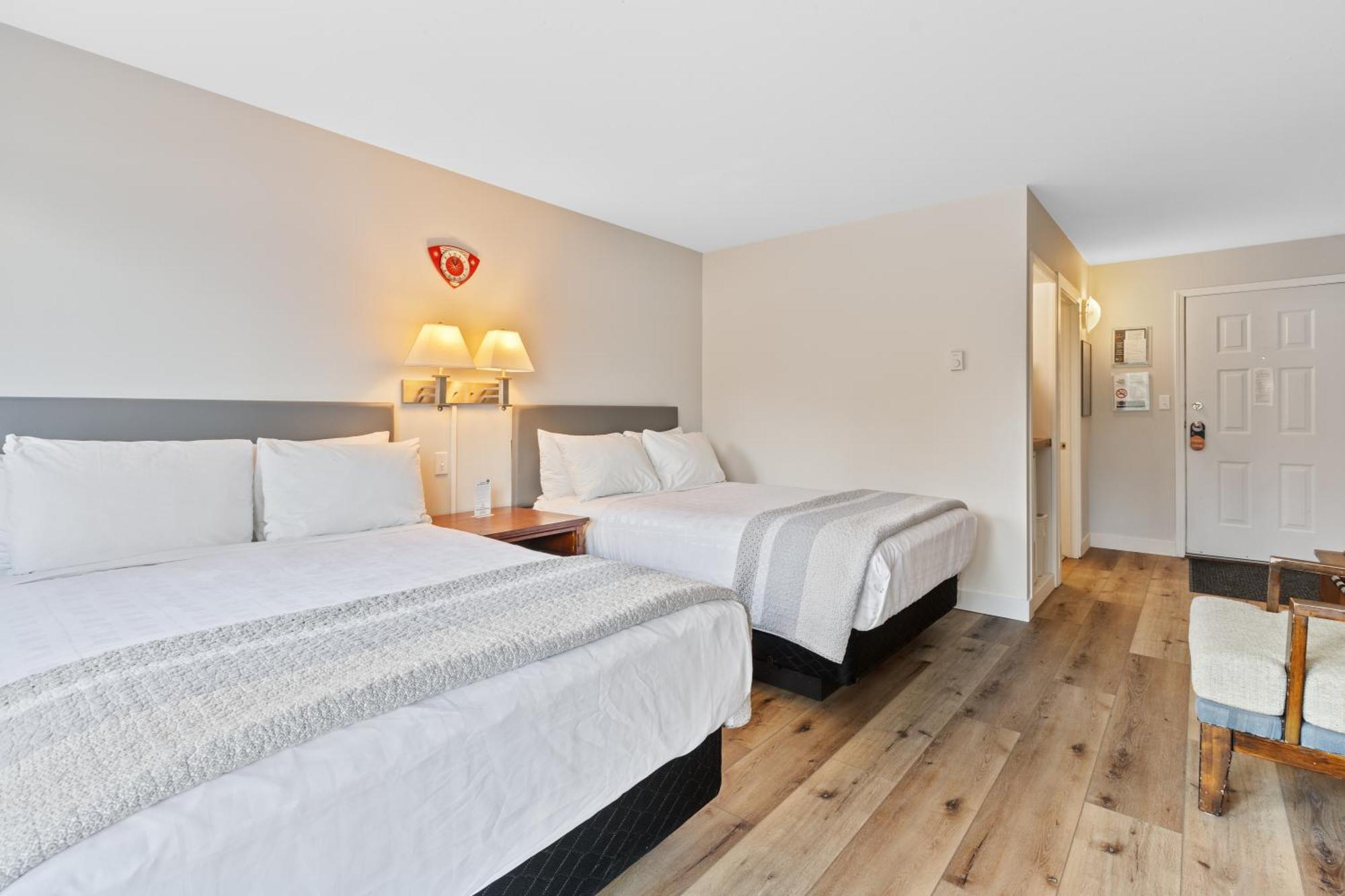 Double Room with Balcony and Ocean View,1499710084:JPEG