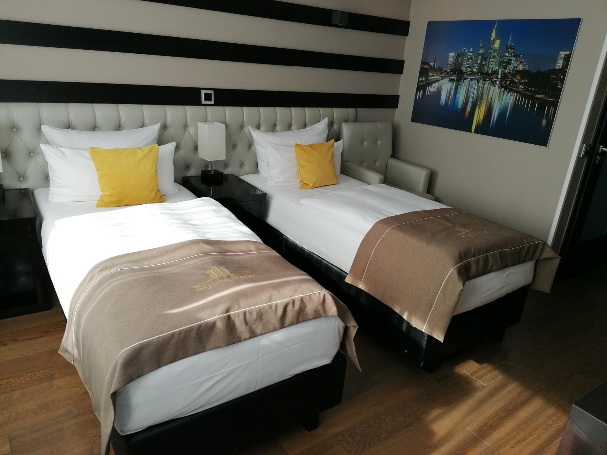 Standard Twin Room,1580811241:JPEG