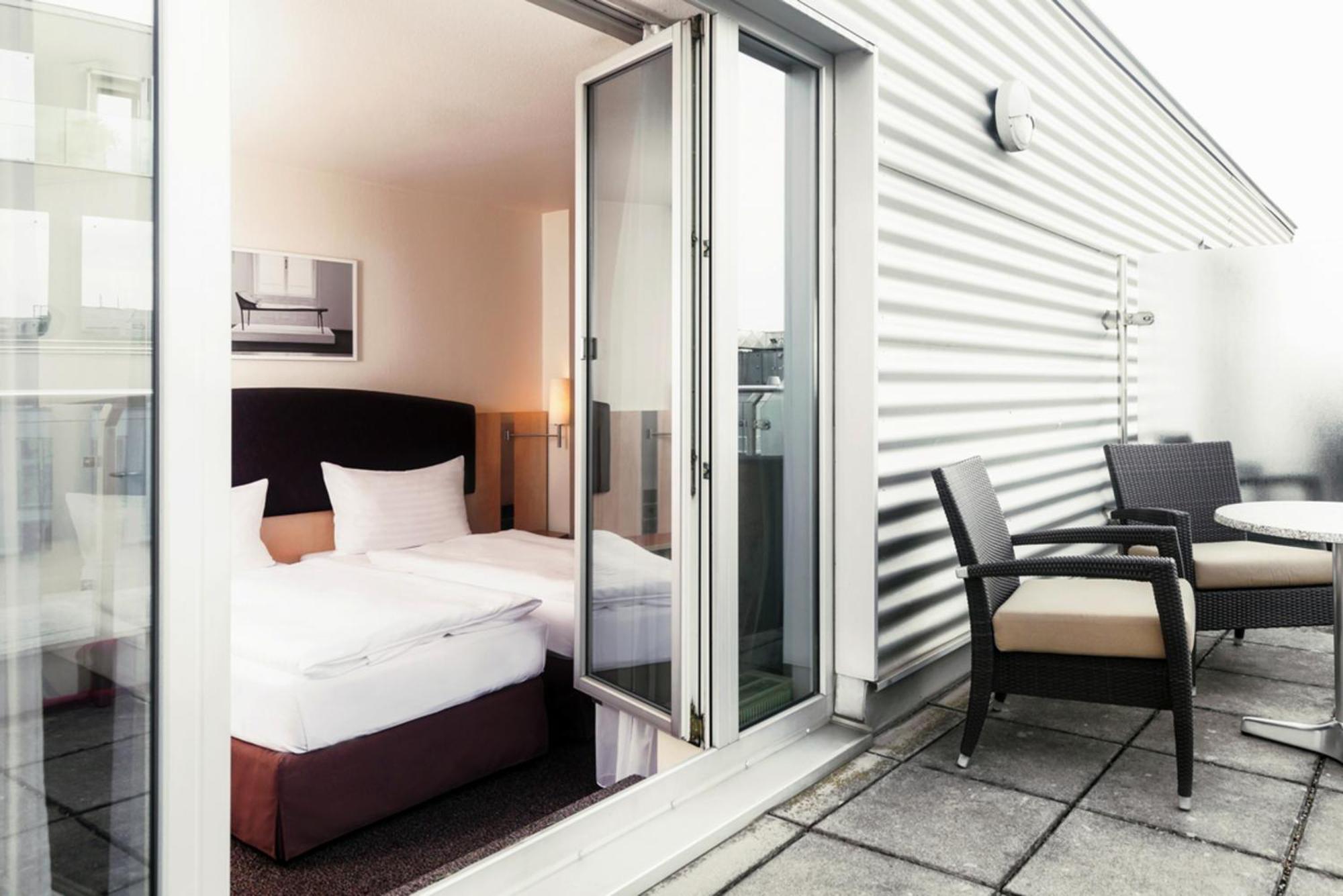 Superior Room Terrace