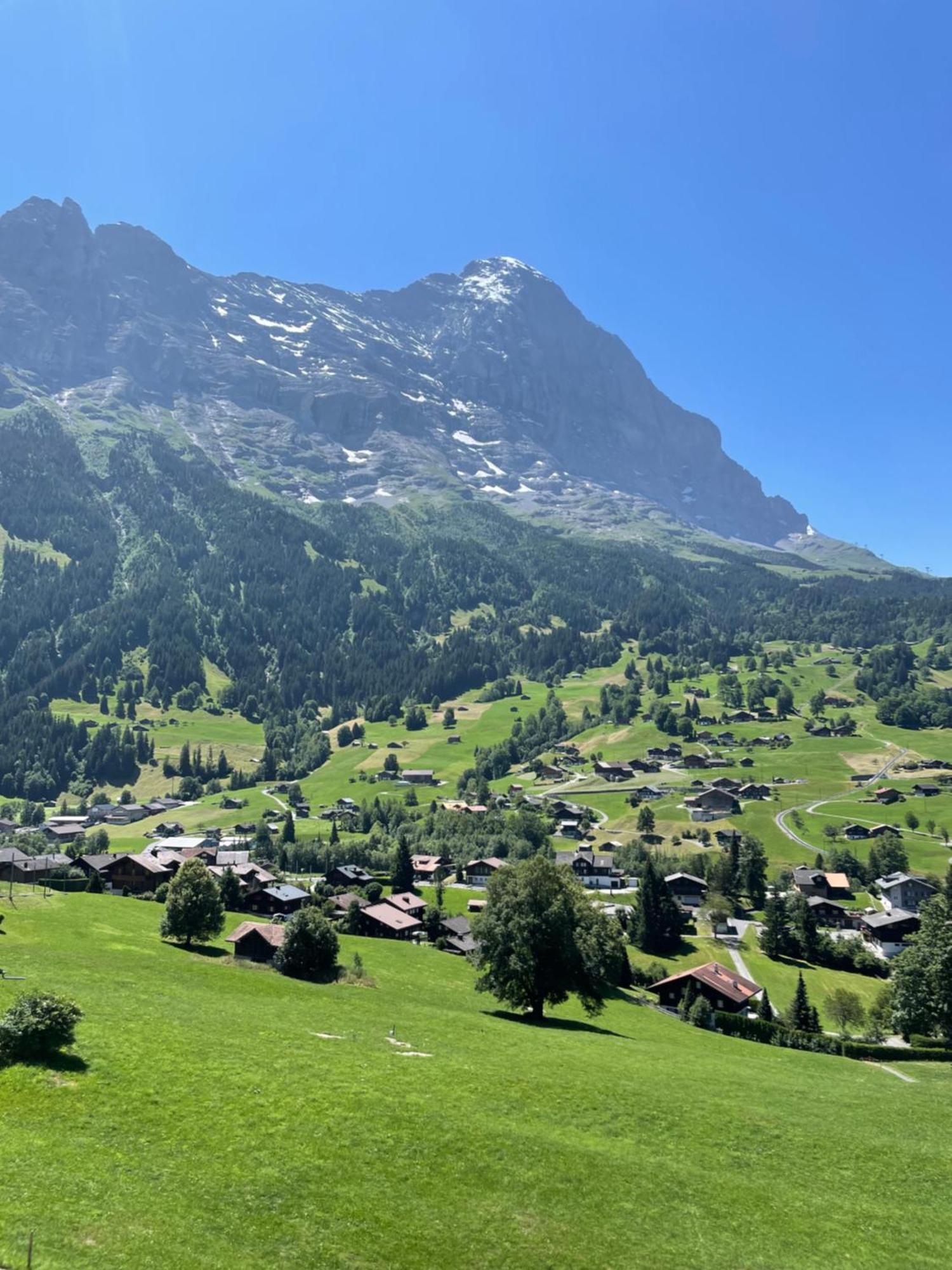 Double or Twin Room Eiger View Balcony,1516452892:JPEG