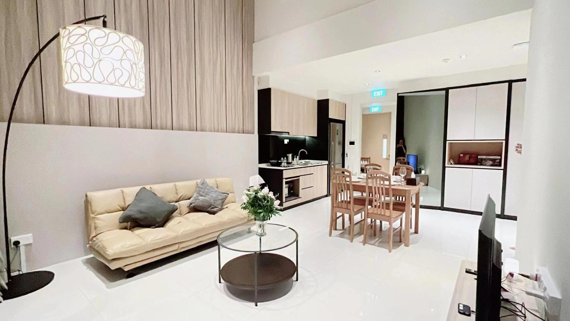 Deluxe Family Suite,1516819024:JPEG