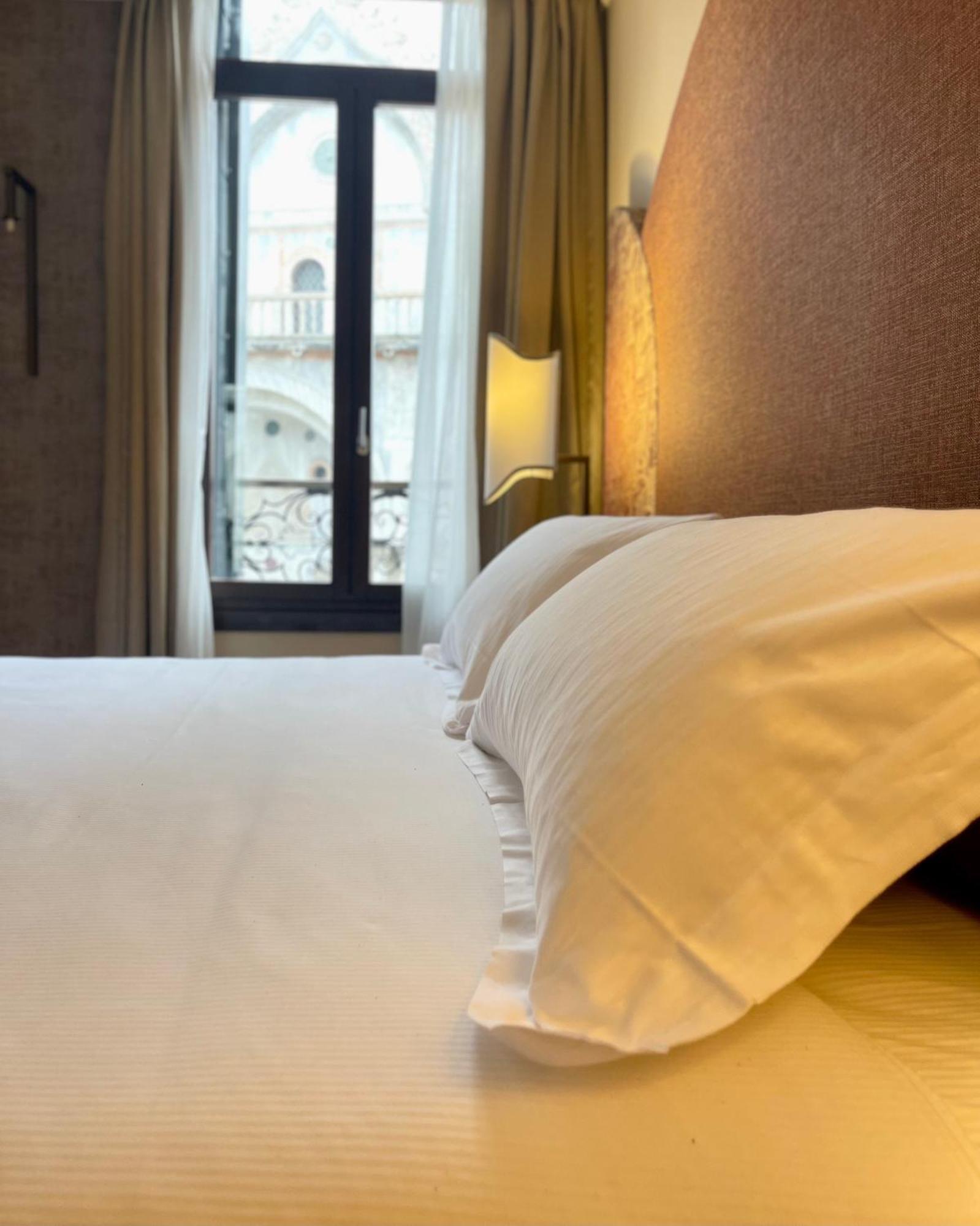 Deluxe King Room San Marco Square View
