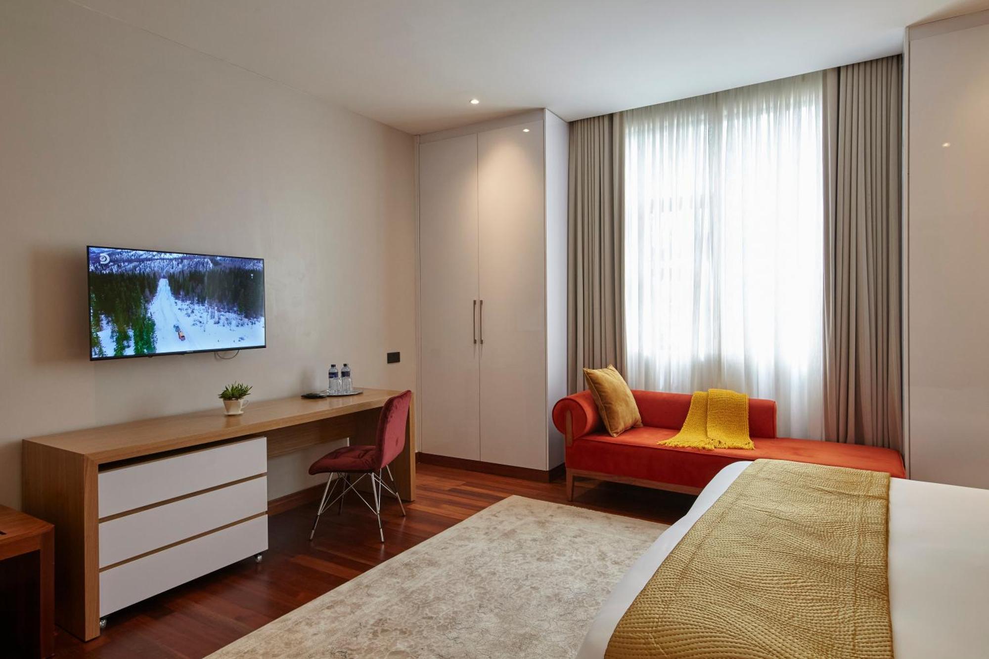 King Room