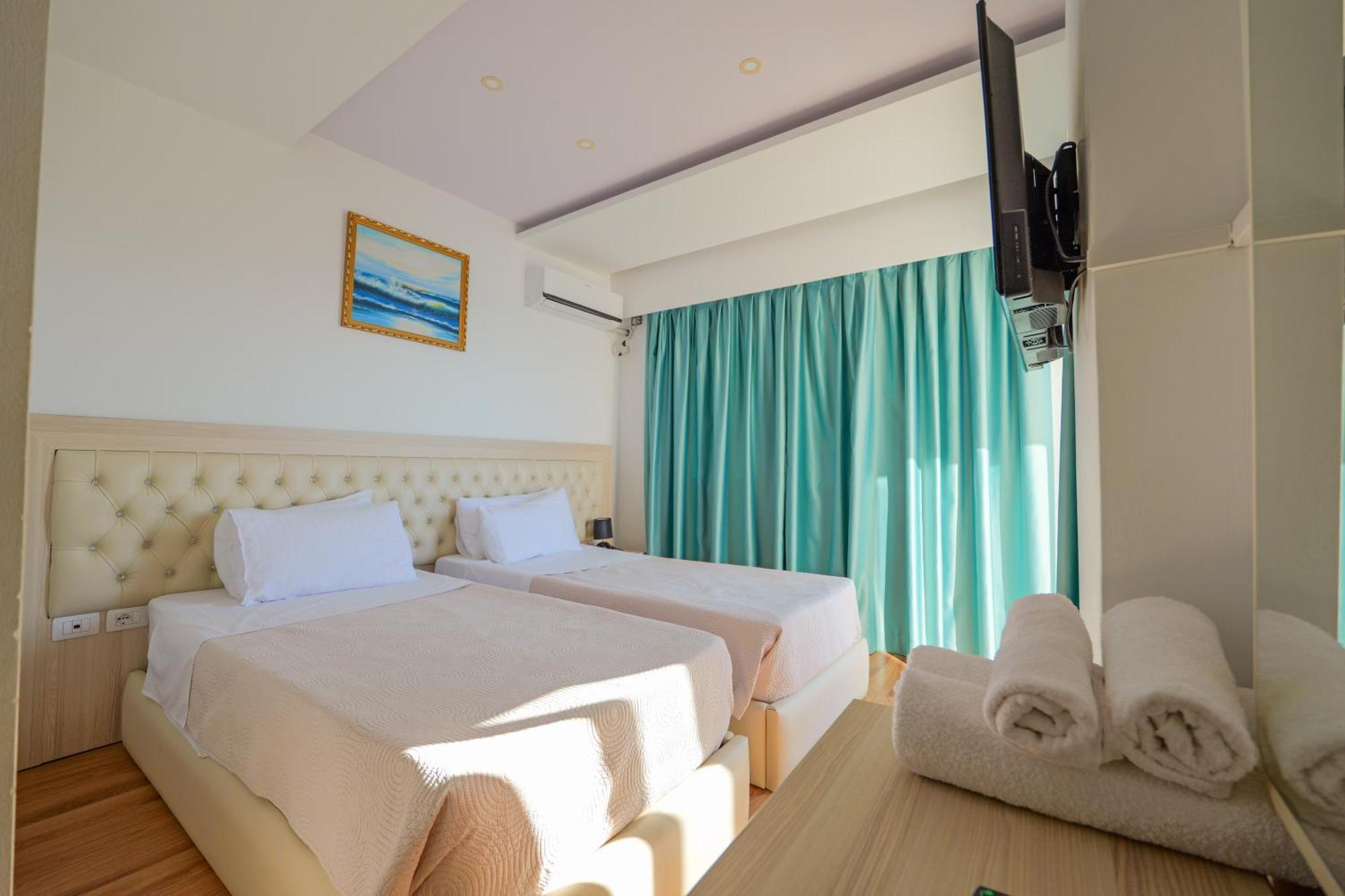 Double or Twin Room Balcony