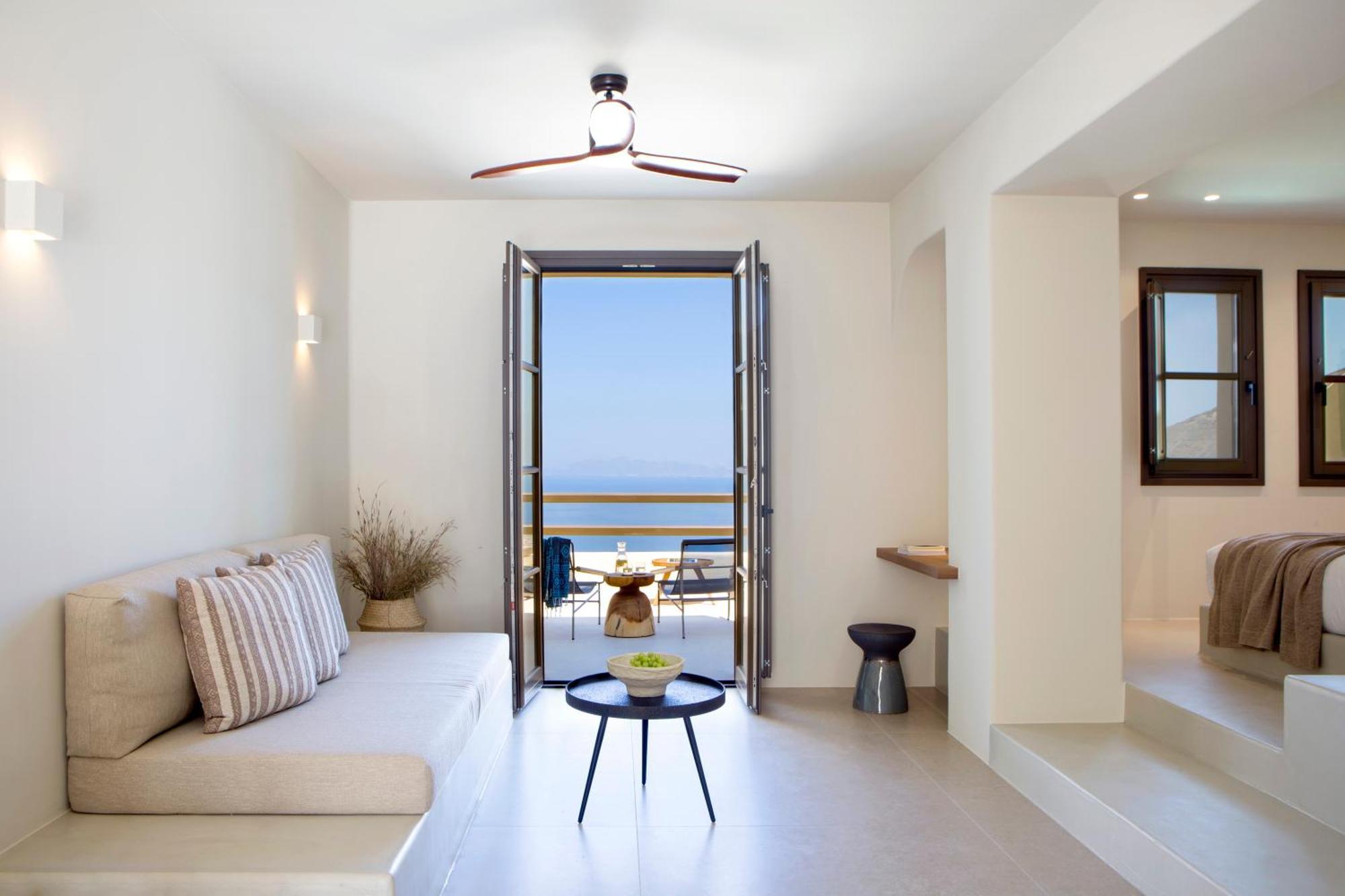 Superior Suite Heated Plunge Pool Sea View