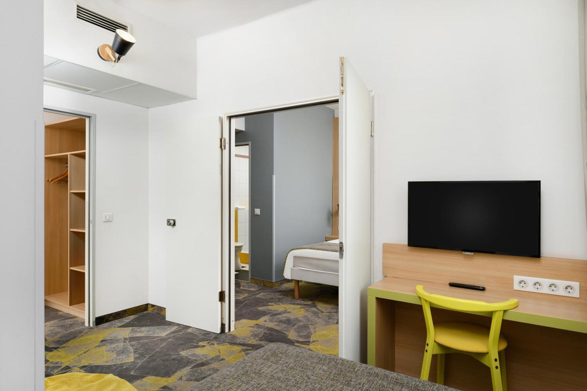 Familiekamer met 1 Tweepersoonsbed en 1 Eenpersoonsbed