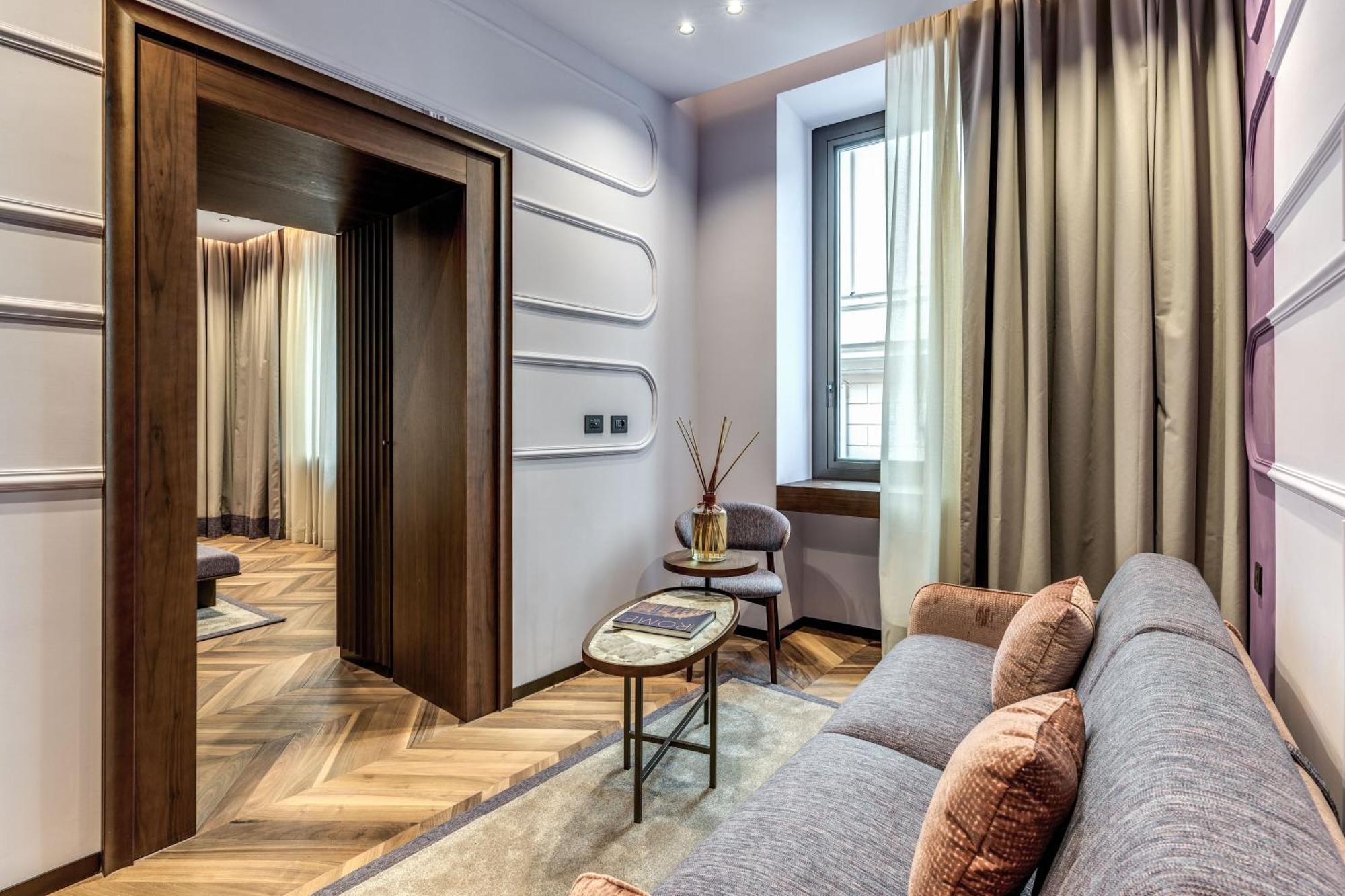 Junior Suite,1542056407:JPEG