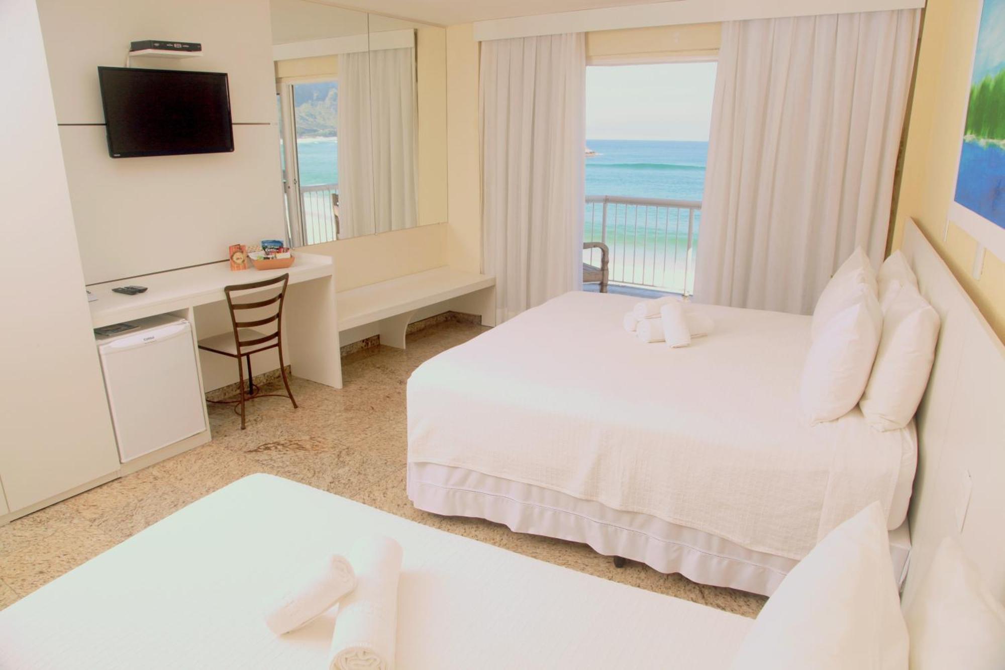 Quadruple Room with Sea View
