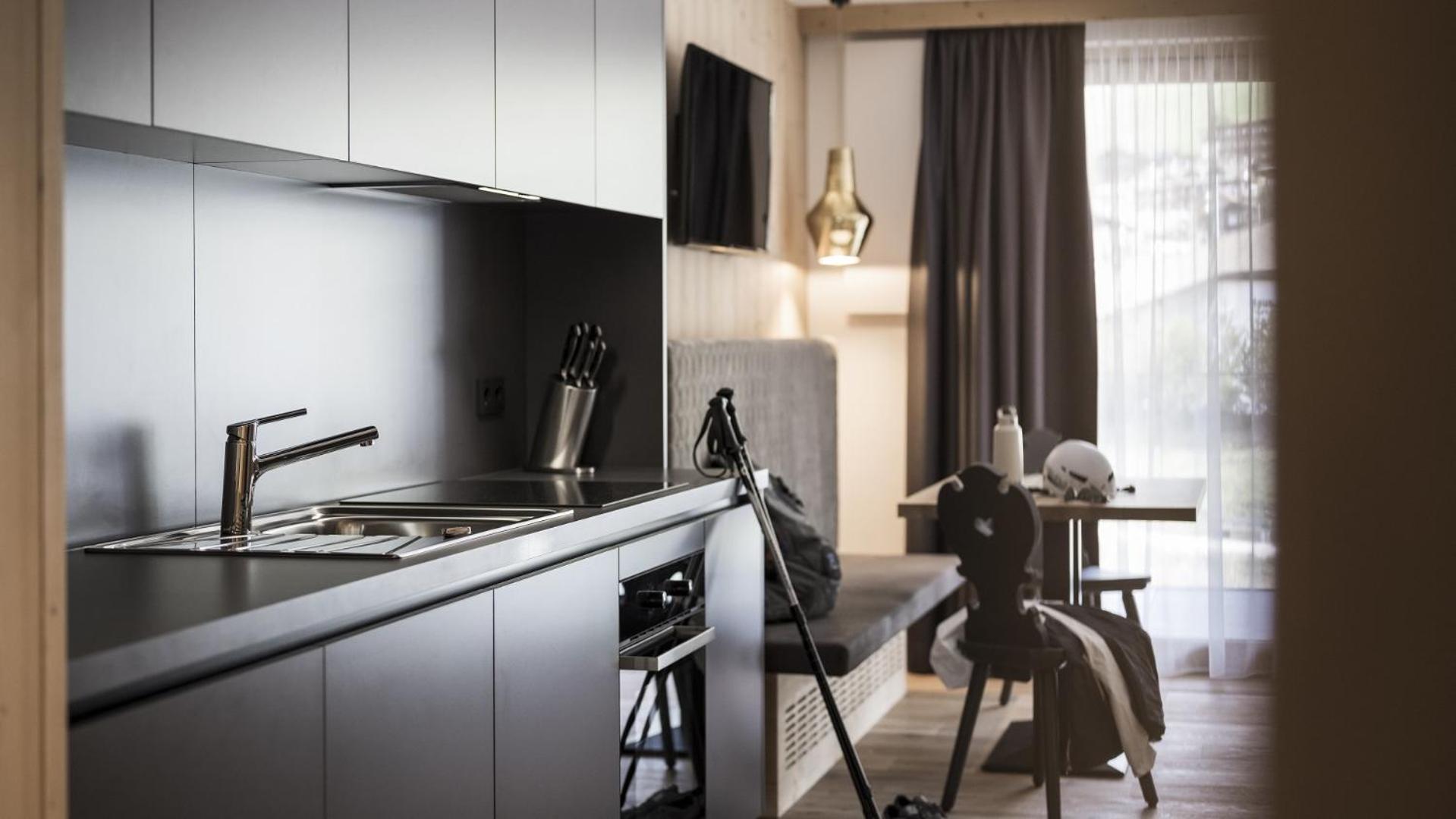 Studio Apartment
