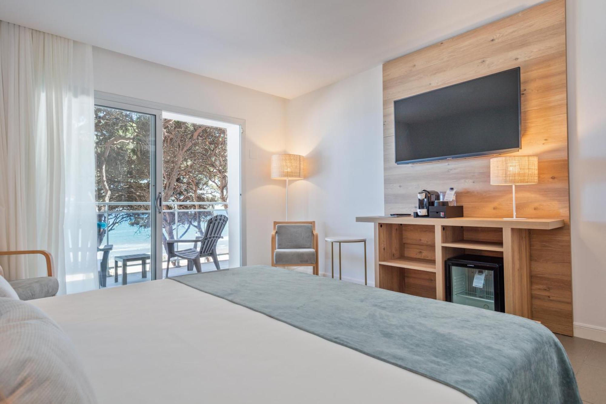 Superior Double Room Side or Front View