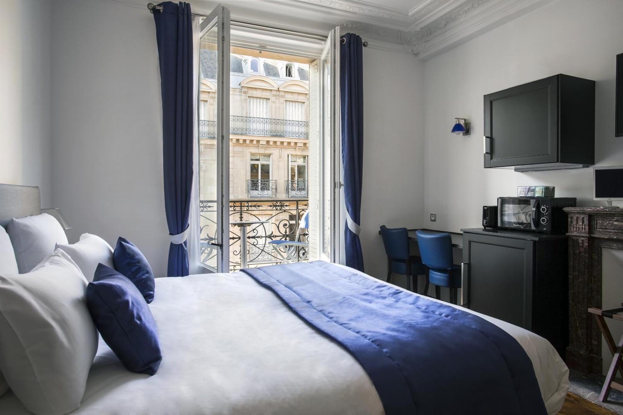King Suite with Balcony,1547130790:JPEG