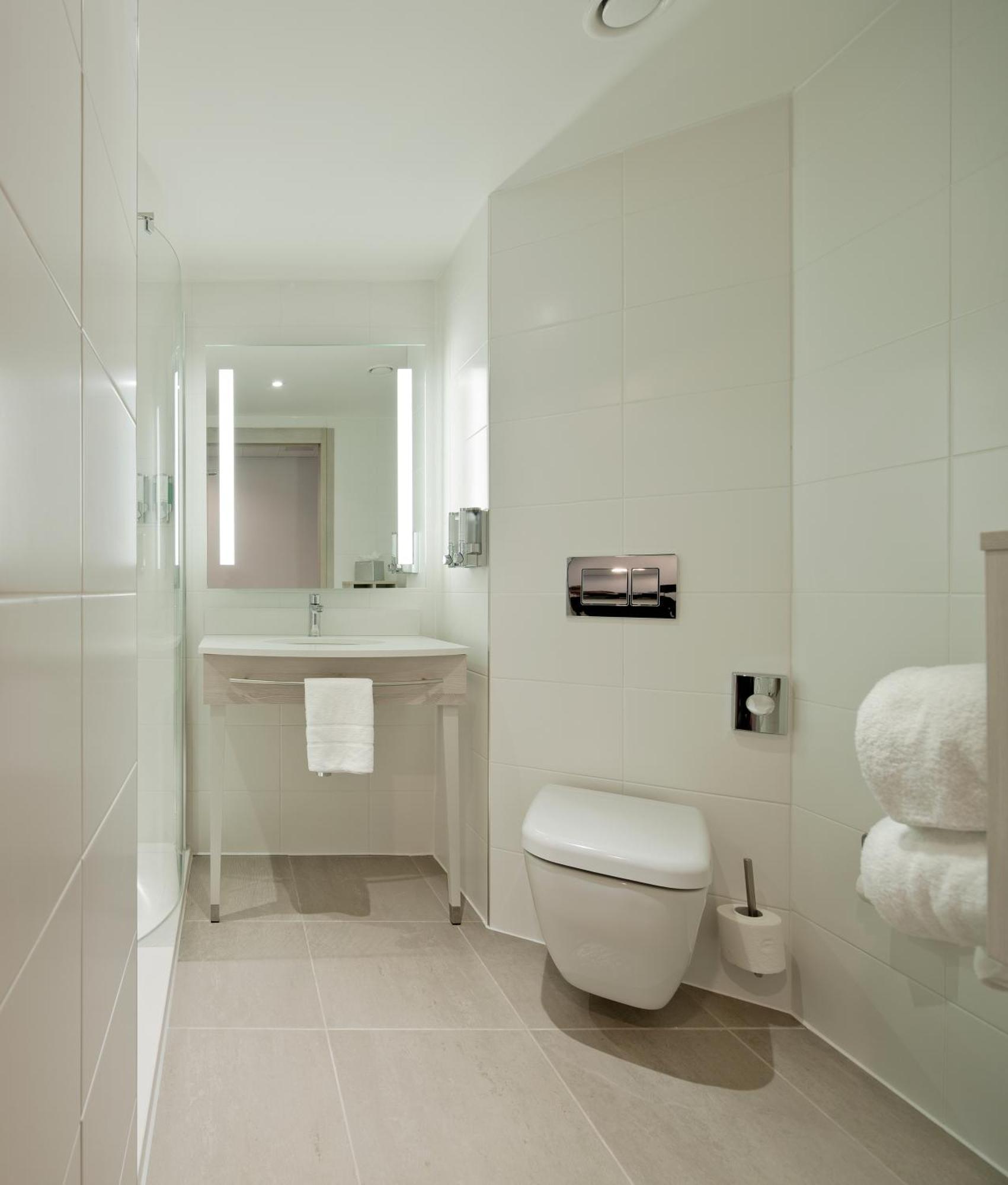 Quarto com 2 Camas de Solteiro