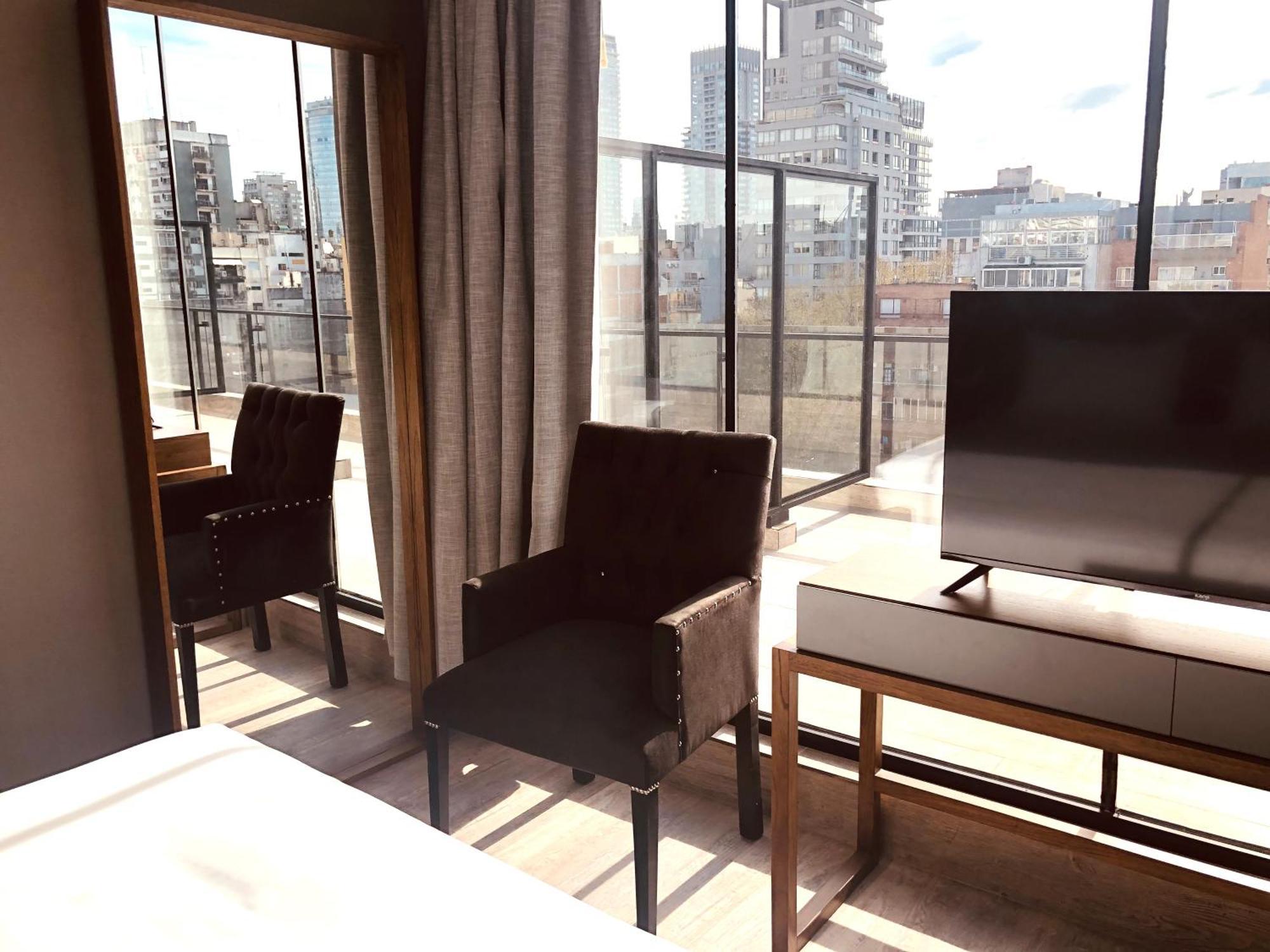 Estudio con terraza