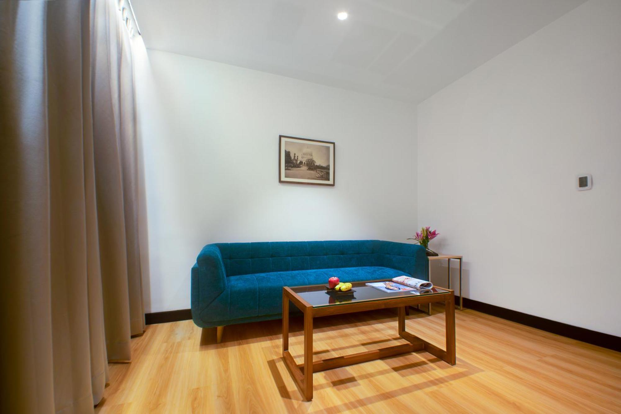 Studio H,1548469231:JPEG