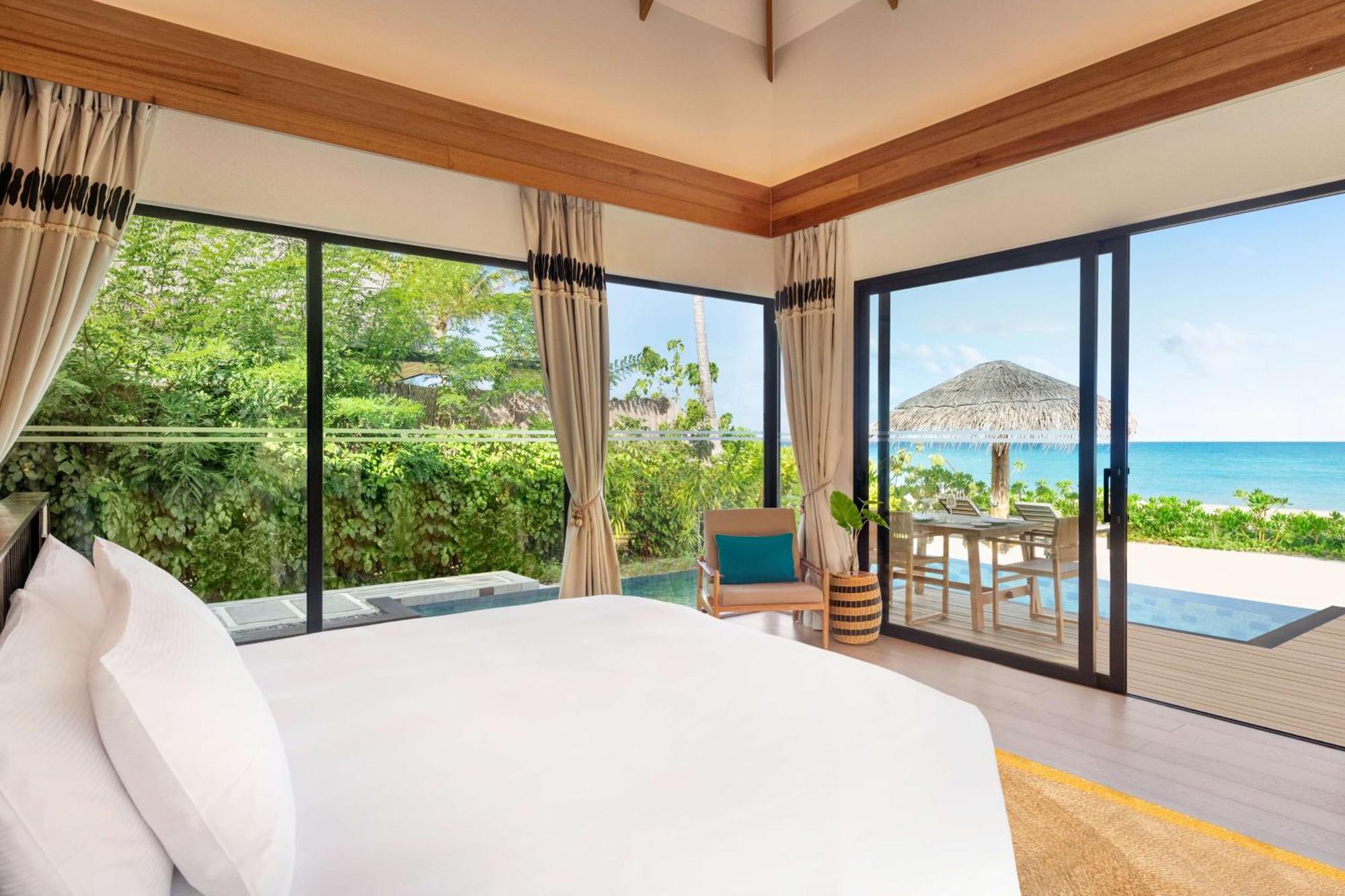 One Bedroom Beach Pool Villa