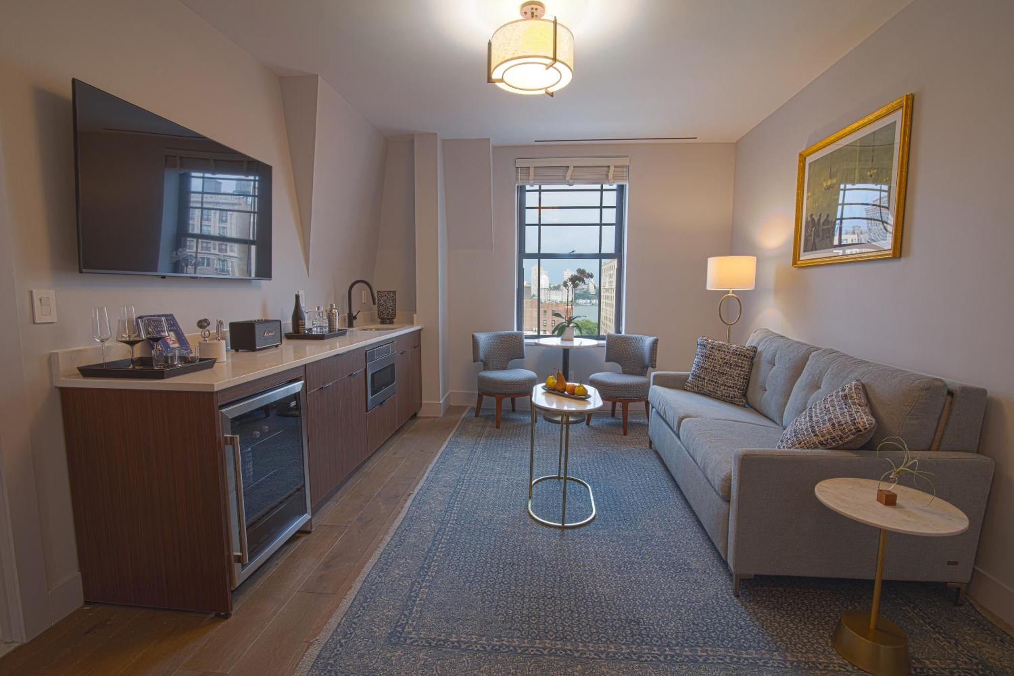 Suite Hudson con 2 Camere da Lette, 1 Letto King Size, 2 Letti Matrimoniali e Divano Letto
