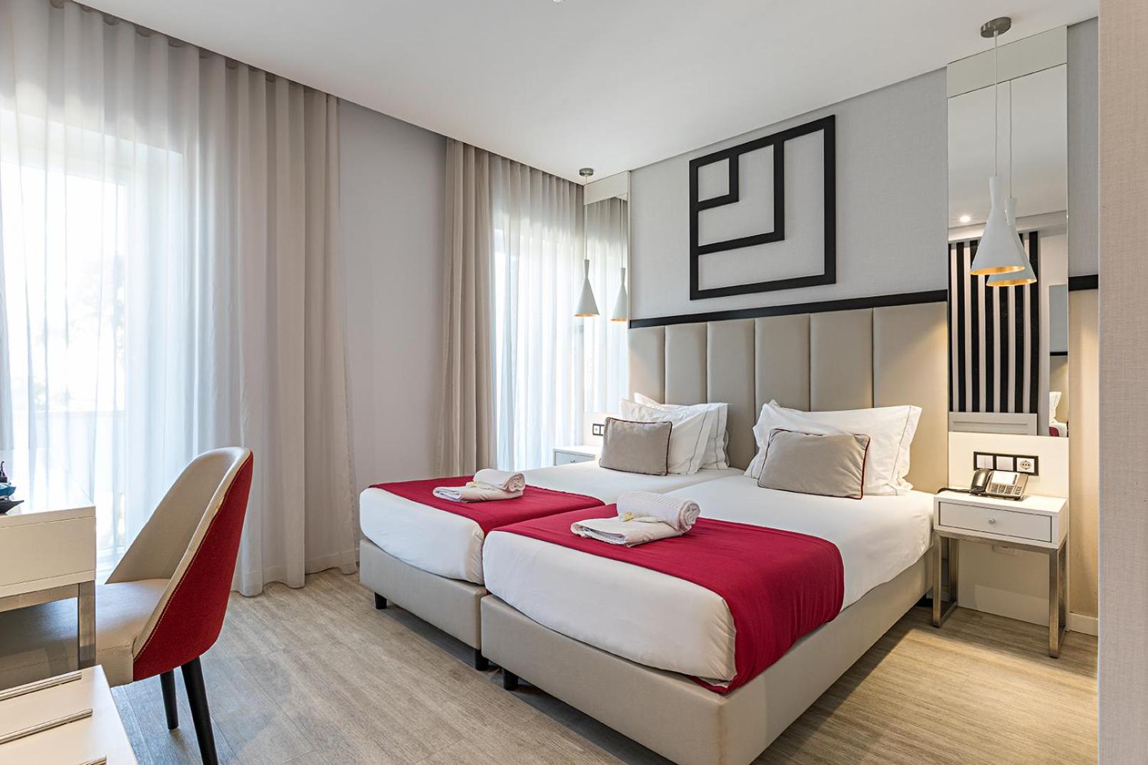 Twin Room with Balcony,746788766:JPEG