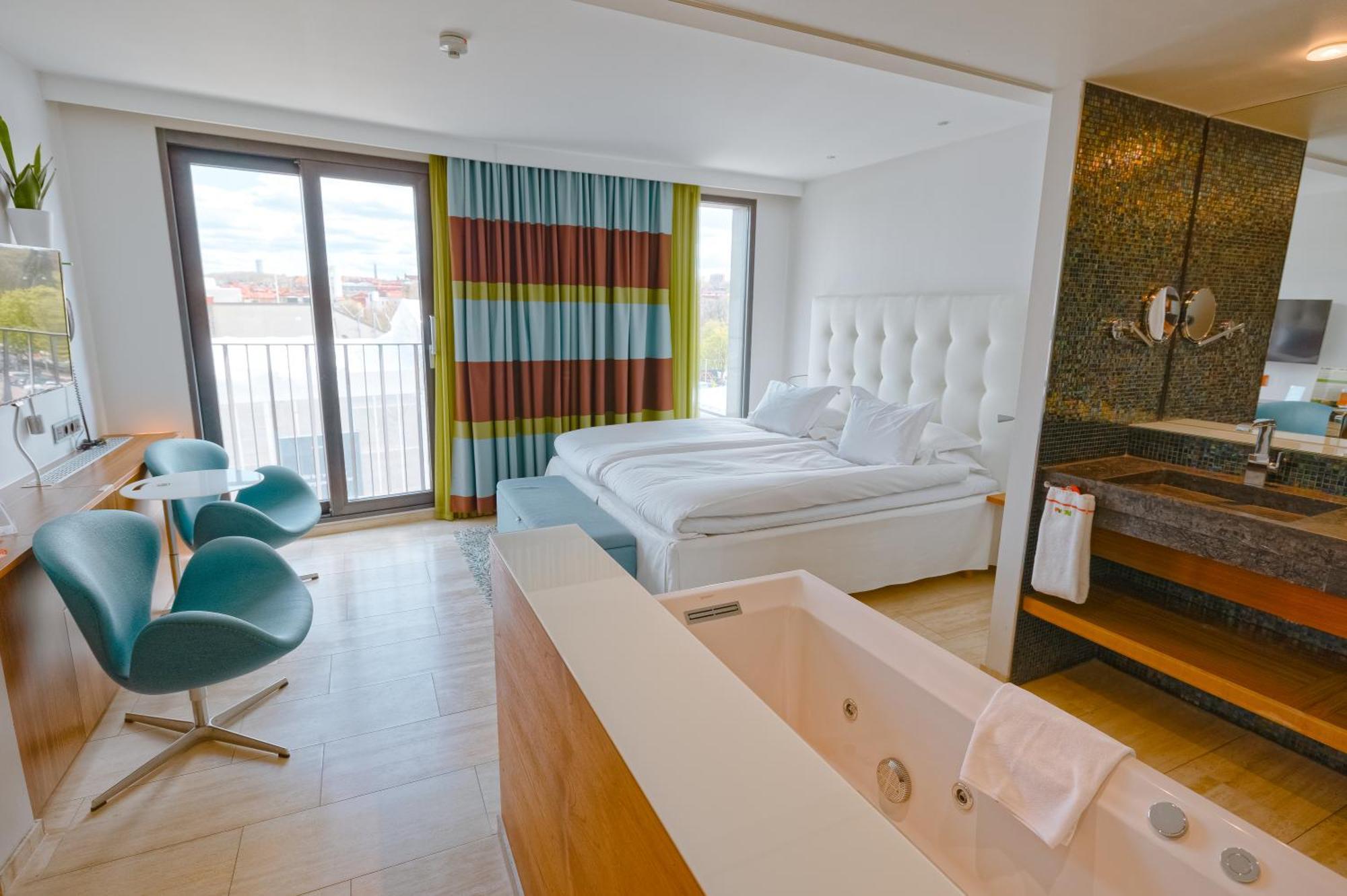 Superior Double Room with Bath