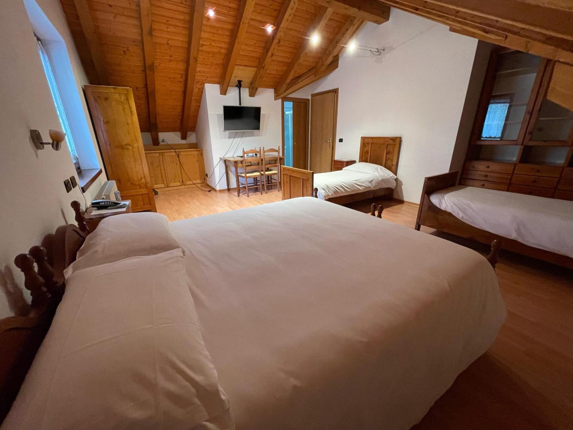 Quadruple Room,30740948:JPEG