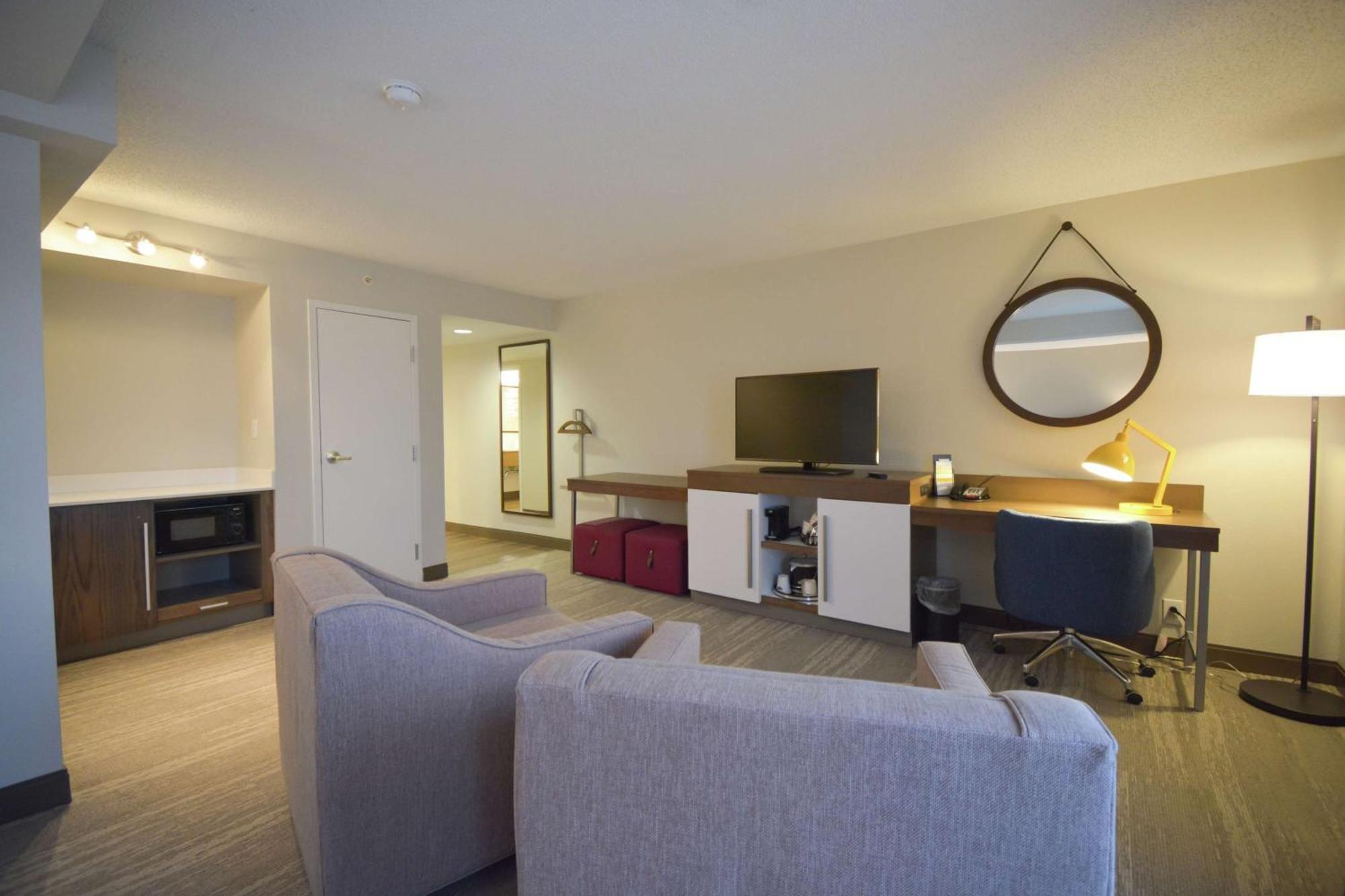 King Corner Suite- Non-Smoking,1708027619:JPEG