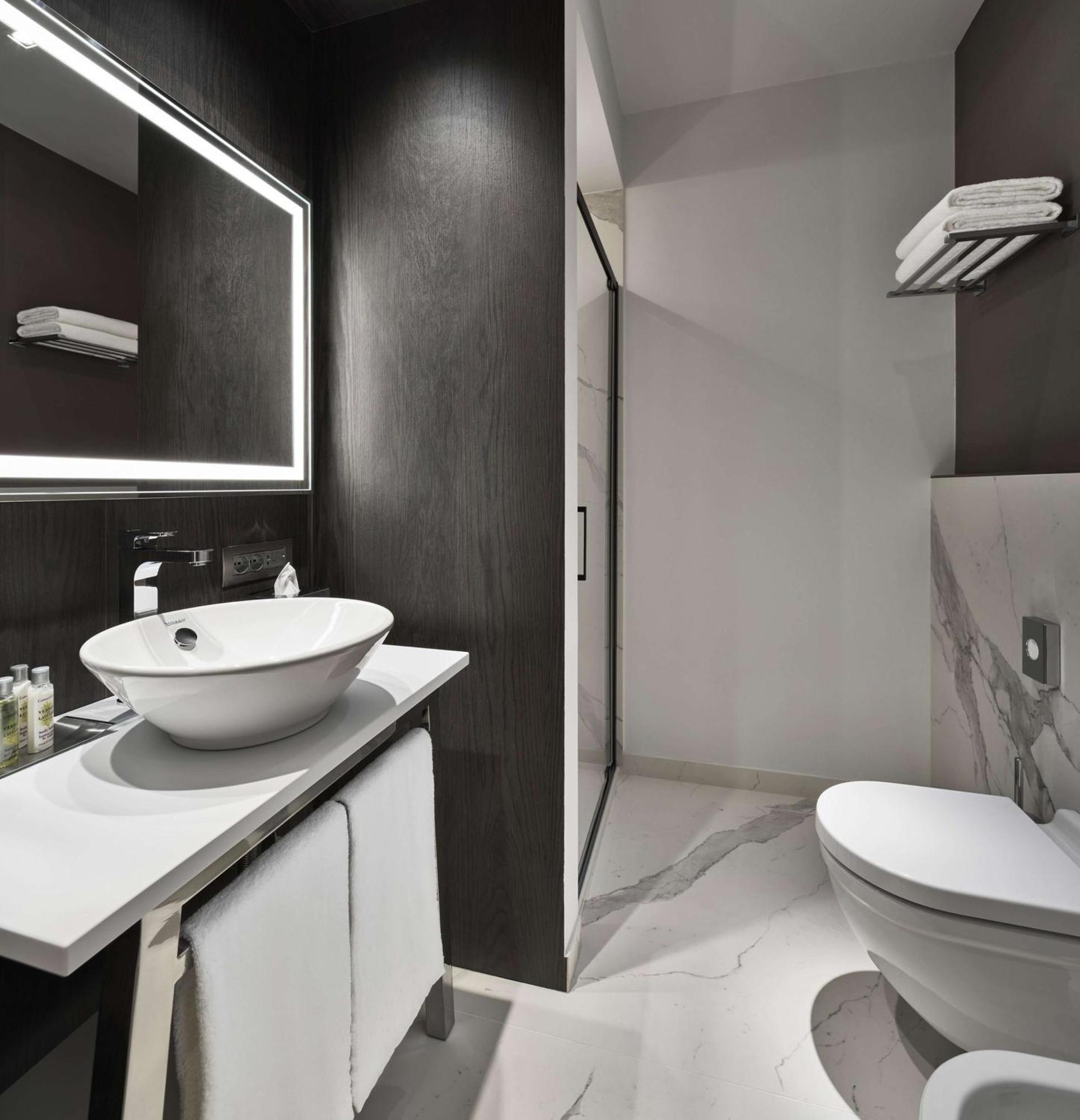 King Guest Room