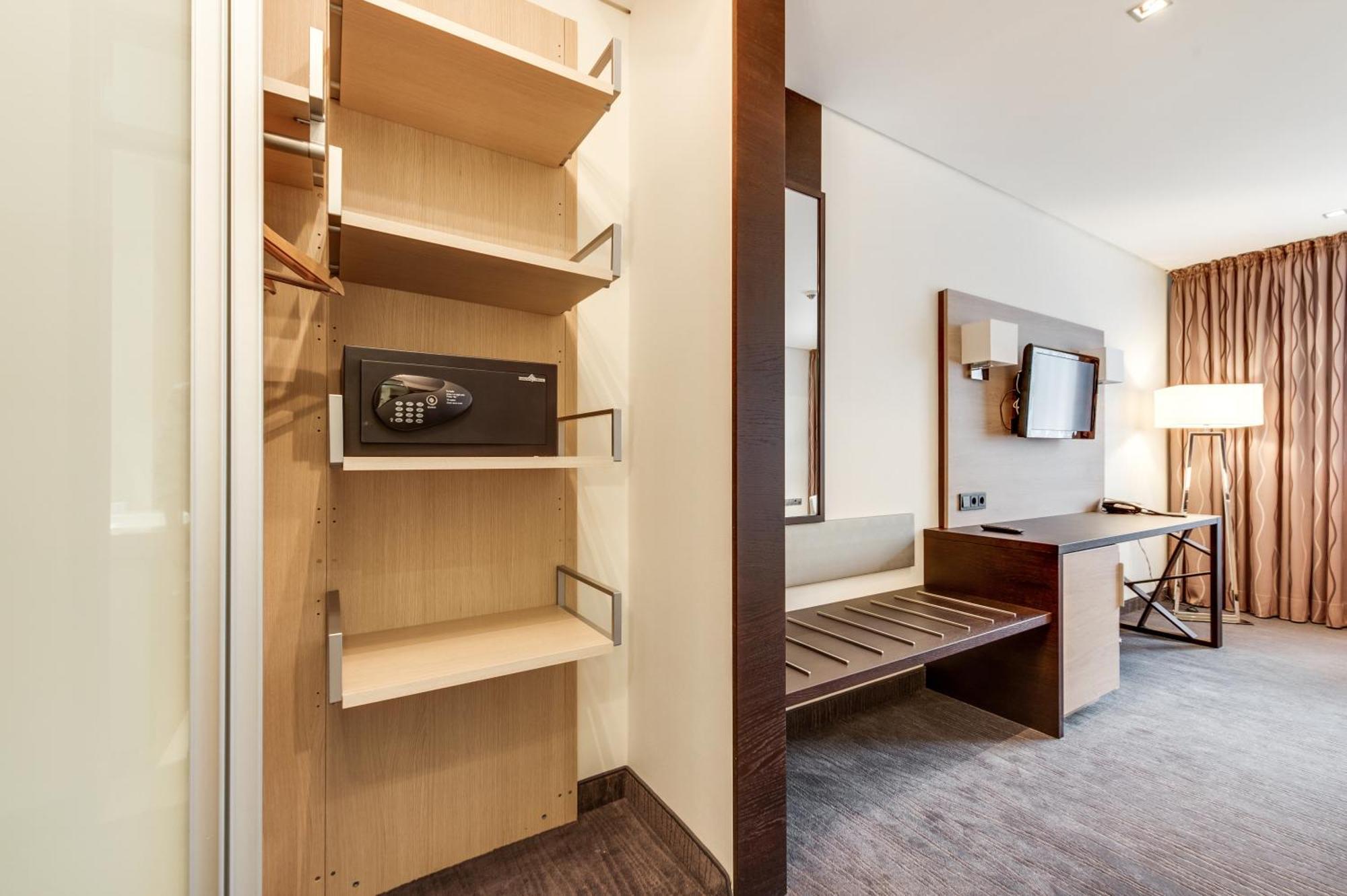 Superior Double or Twin Room