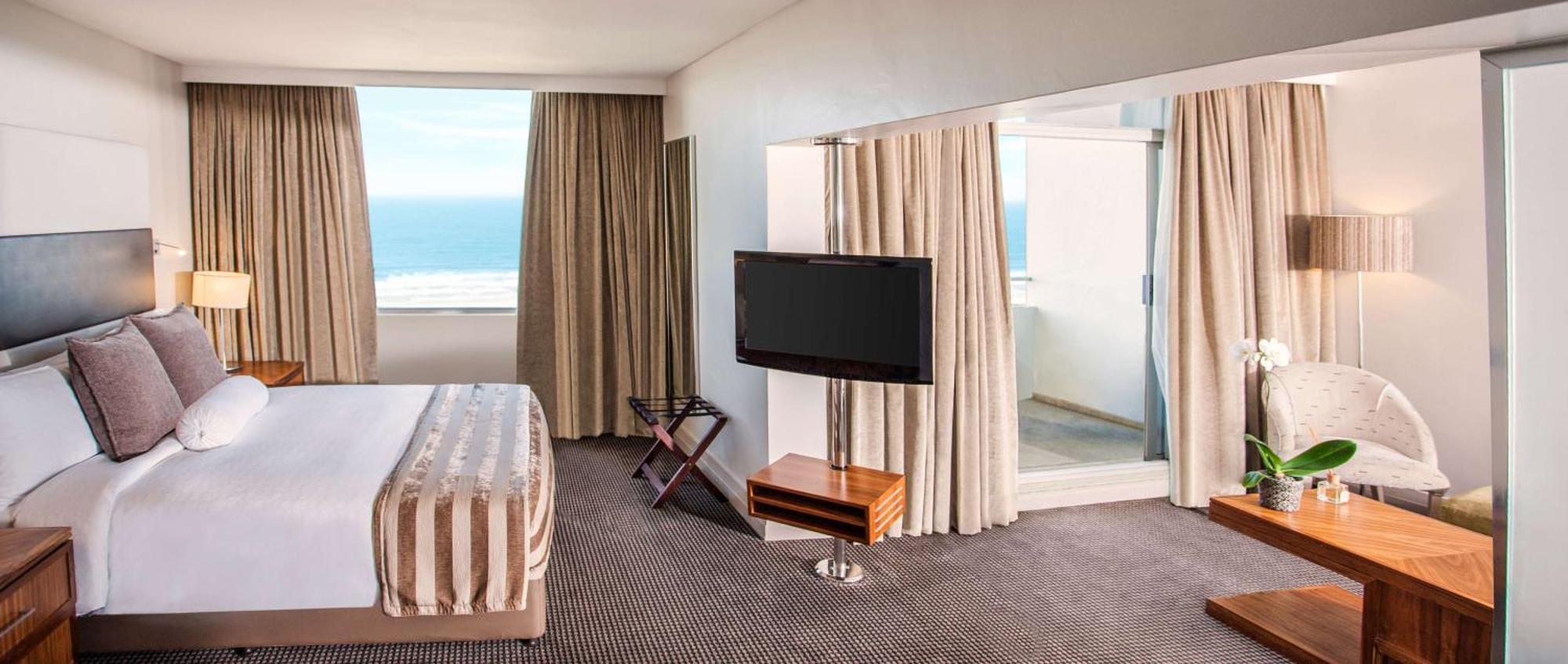 Elangeni Luxury Suite