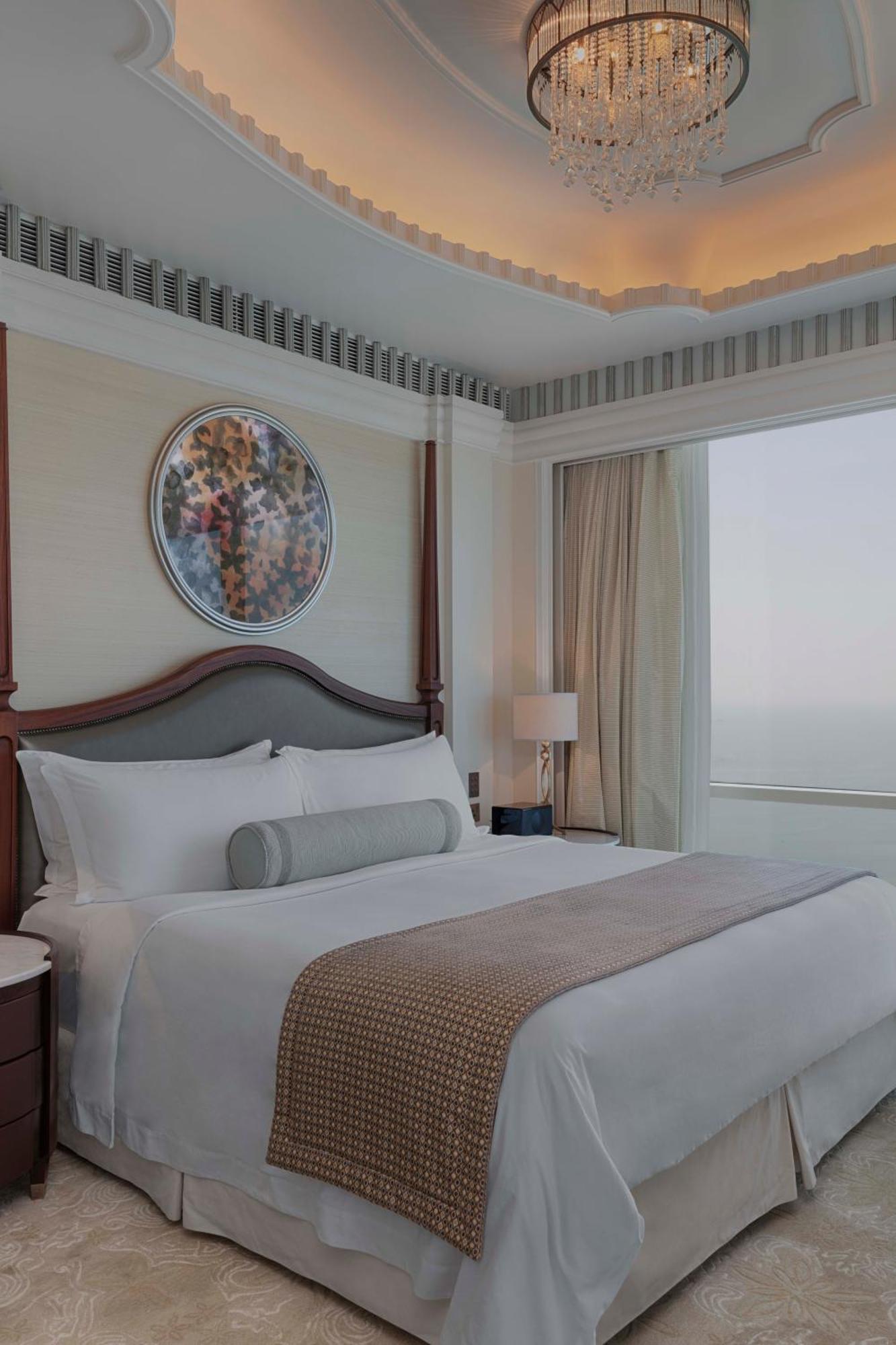 Grand Deluxe Suite, 1 Bedroom Suite, 1 King, Sea view