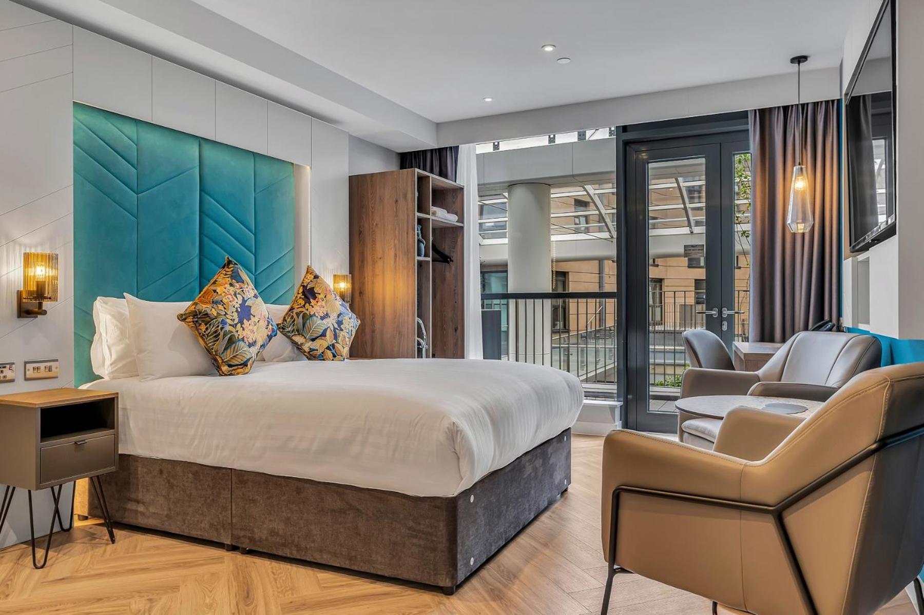 Smart Studio Balcony
