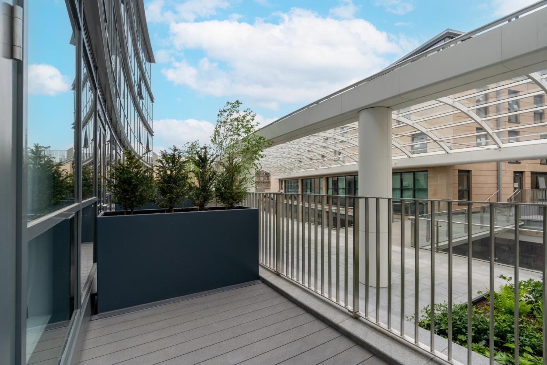 Smart Studio Balcony